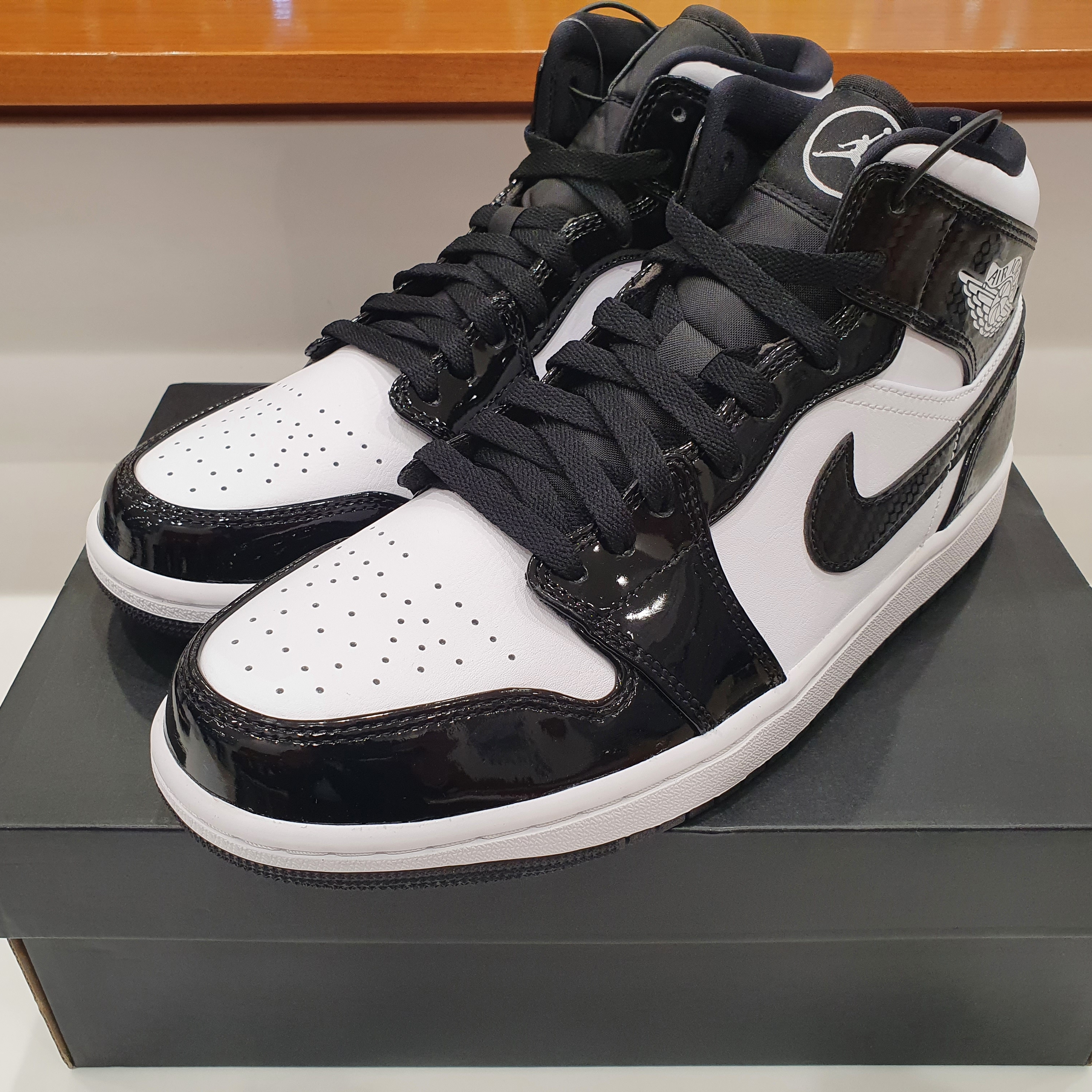 Jordan 1 Mid SE ASW Black 착용 스타일