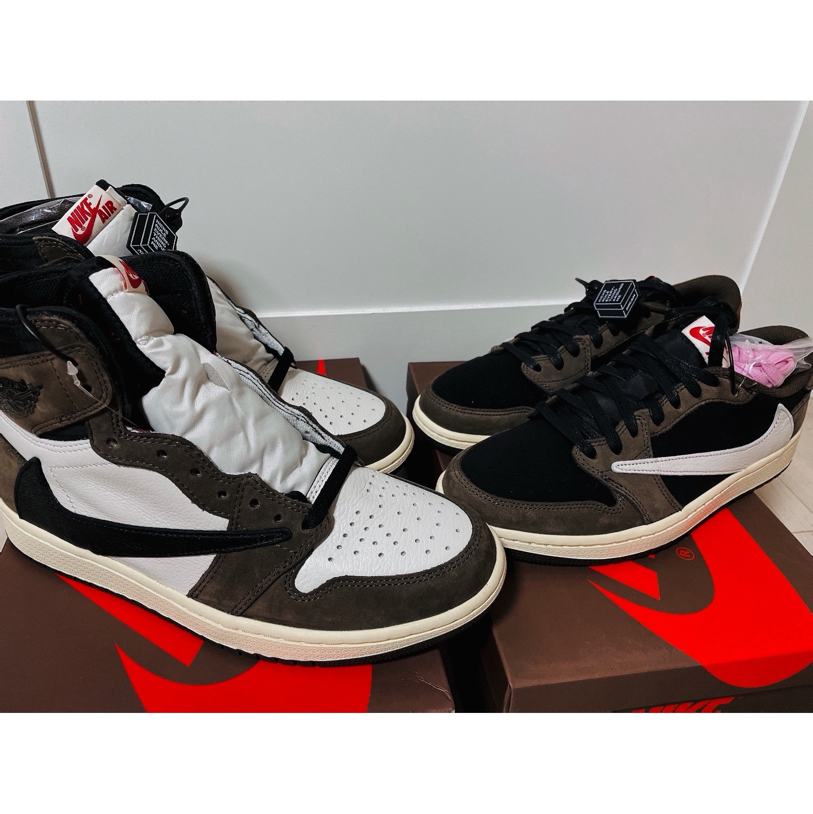 Jordan 1 x Travis Scott Retro High OG SP Mocha, Jordan 1 x Travis Scott Retro Low OG SP Mocha 착용 스타일