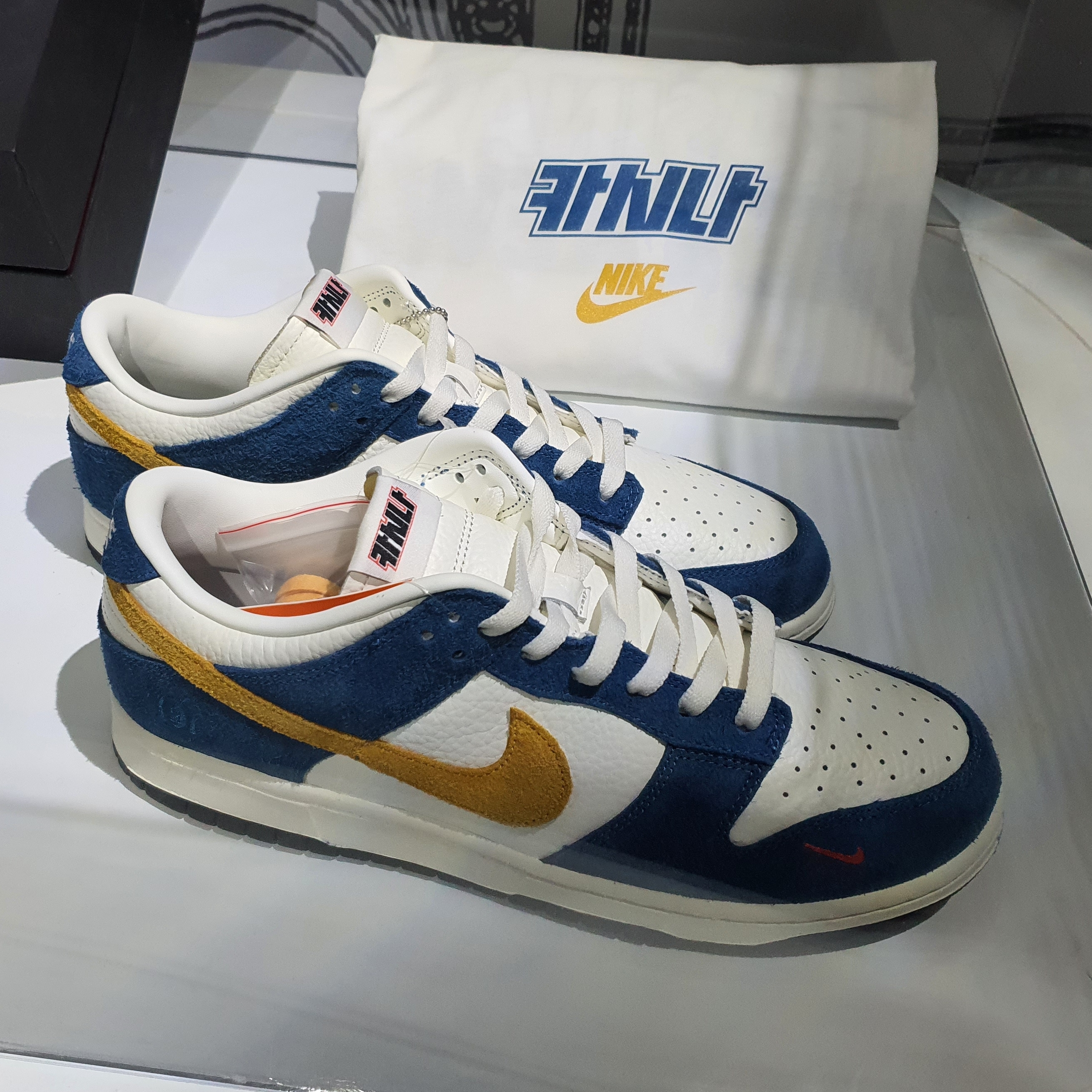 Jordan 1 x Dior High OG, Nike x Kasina Dunk Low 80's Bus 착용 스타일 - 4