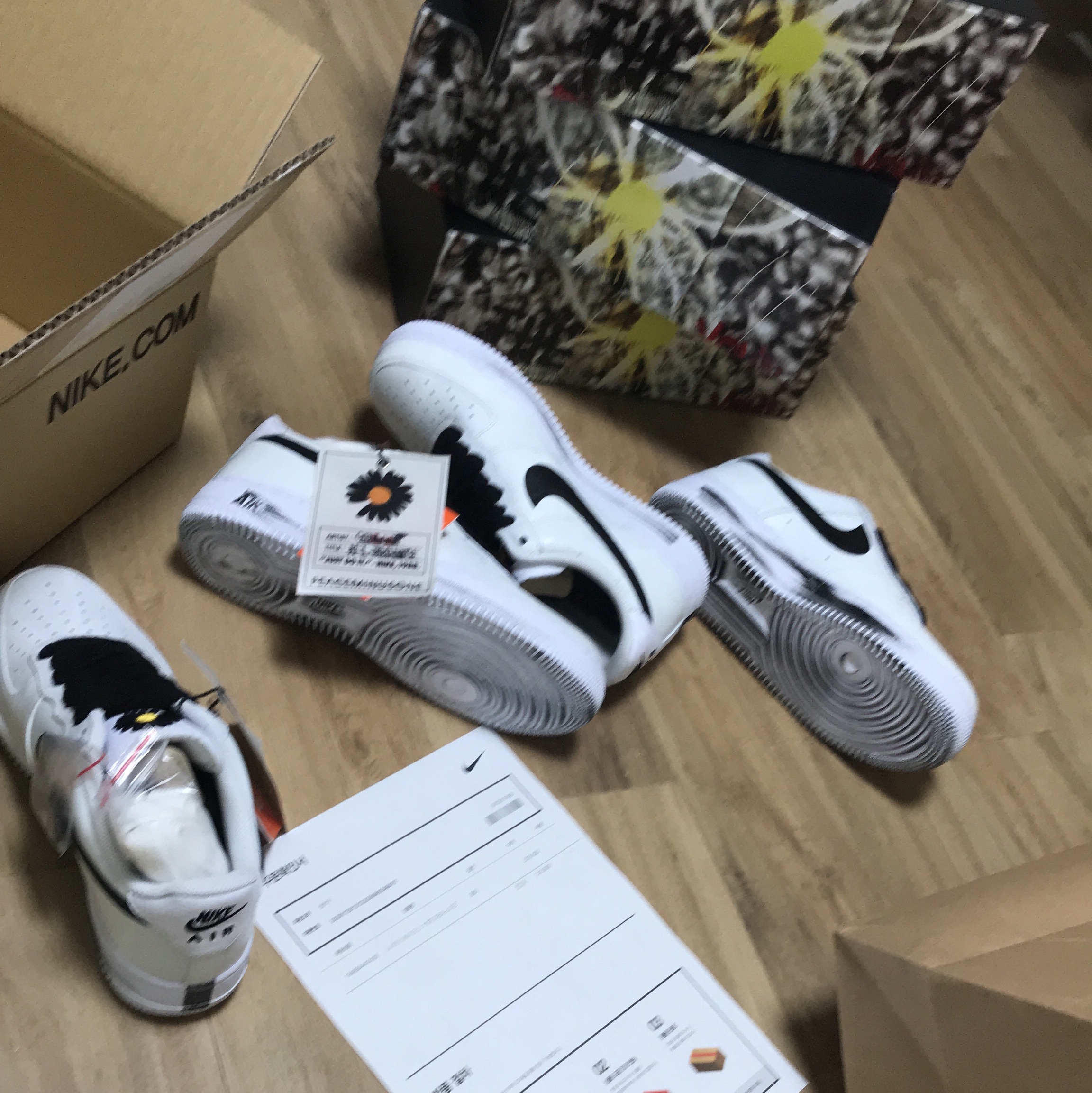 Nike x Peaceminusone Air Force 1 Low Para-Noise 2.0 착용 스타일