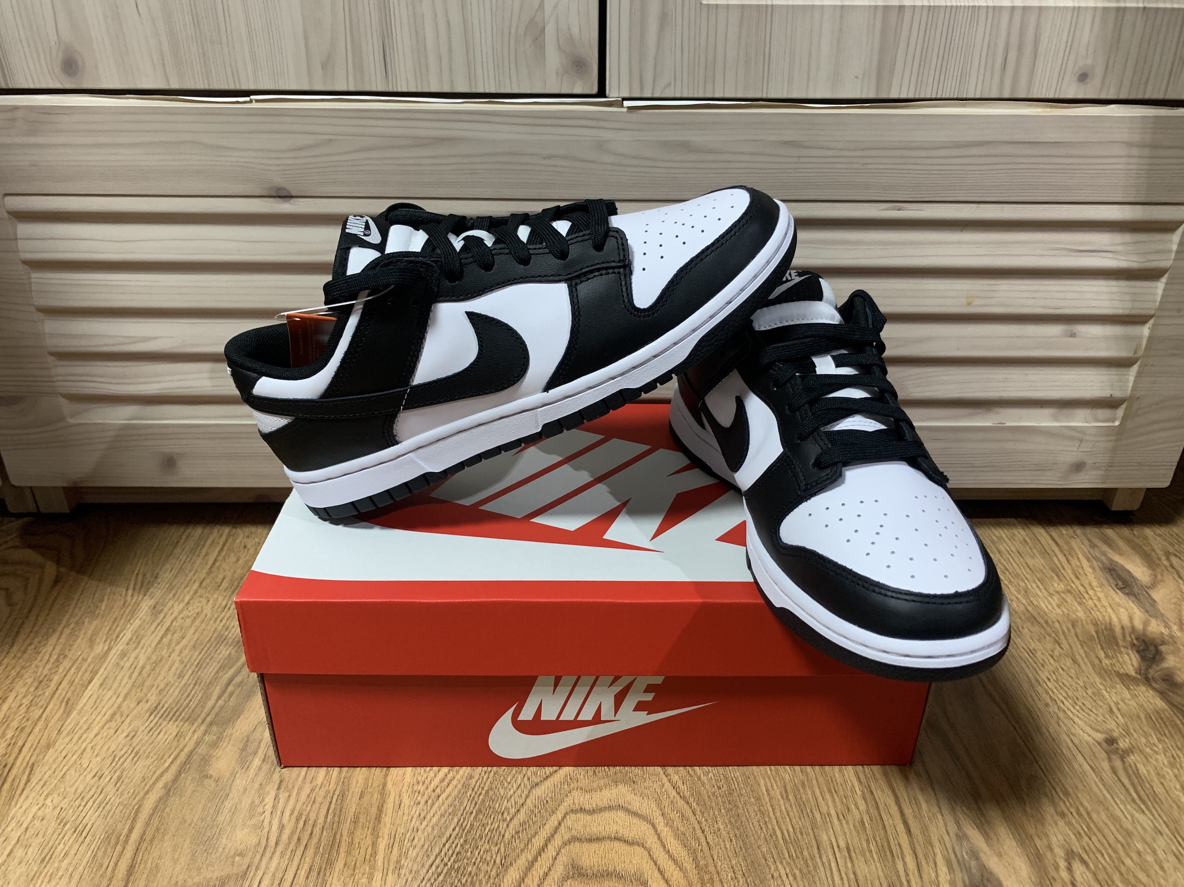 Nike Dunk Low Retro Black 착용 스타일