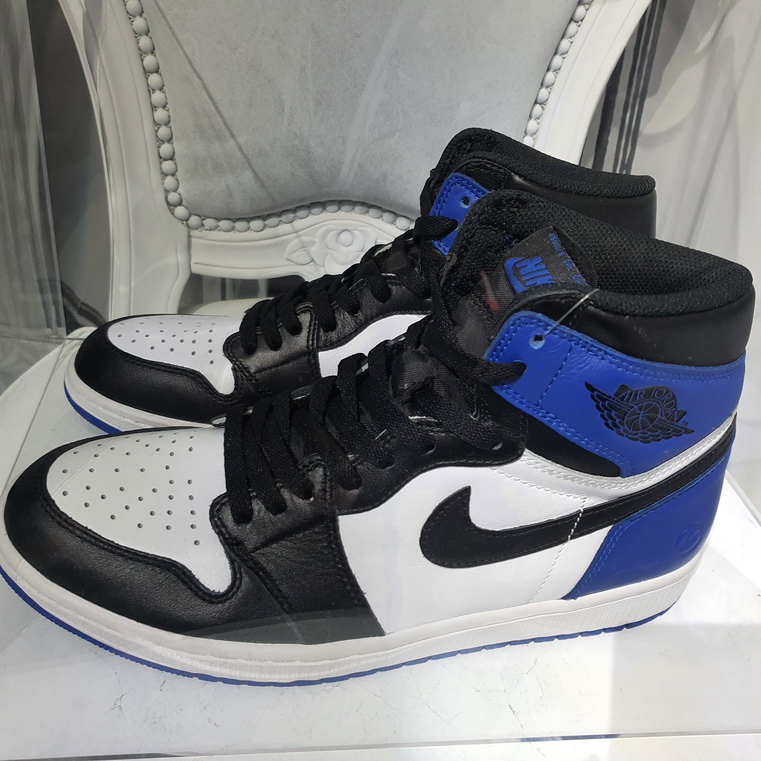 Jordan 1 x Dior High OG, Nike x Kasina Dunk Low 80's Bus 착용 스타일 - 3