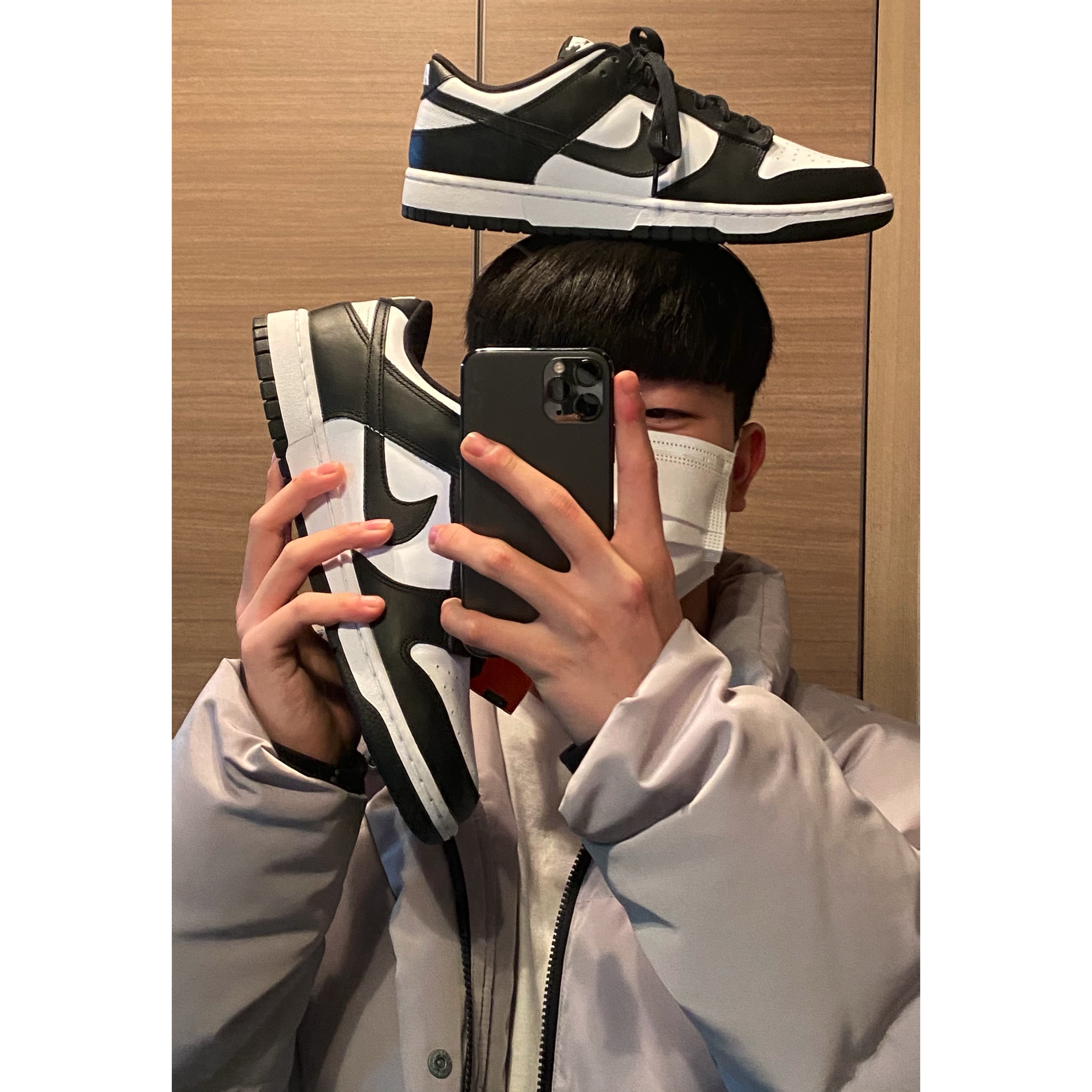 Nike Dunk Low Retro Black 착용 스타일 - 1
