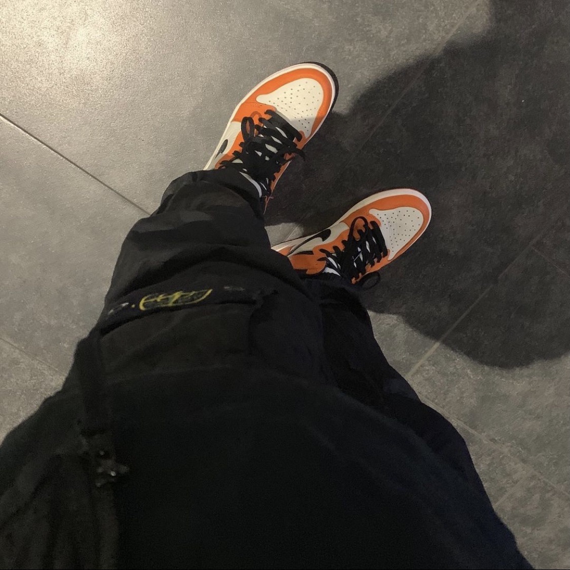 Jordan 1 Retro High OG Reverse Shattered Backboard 착용 스타일