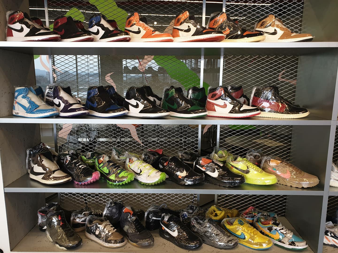 Jordan 1 x Travis Scott Retro High OG SP Mocha, Jordan 1 x Travis Scott Retro Low OG SP Mocha 착용 스타일