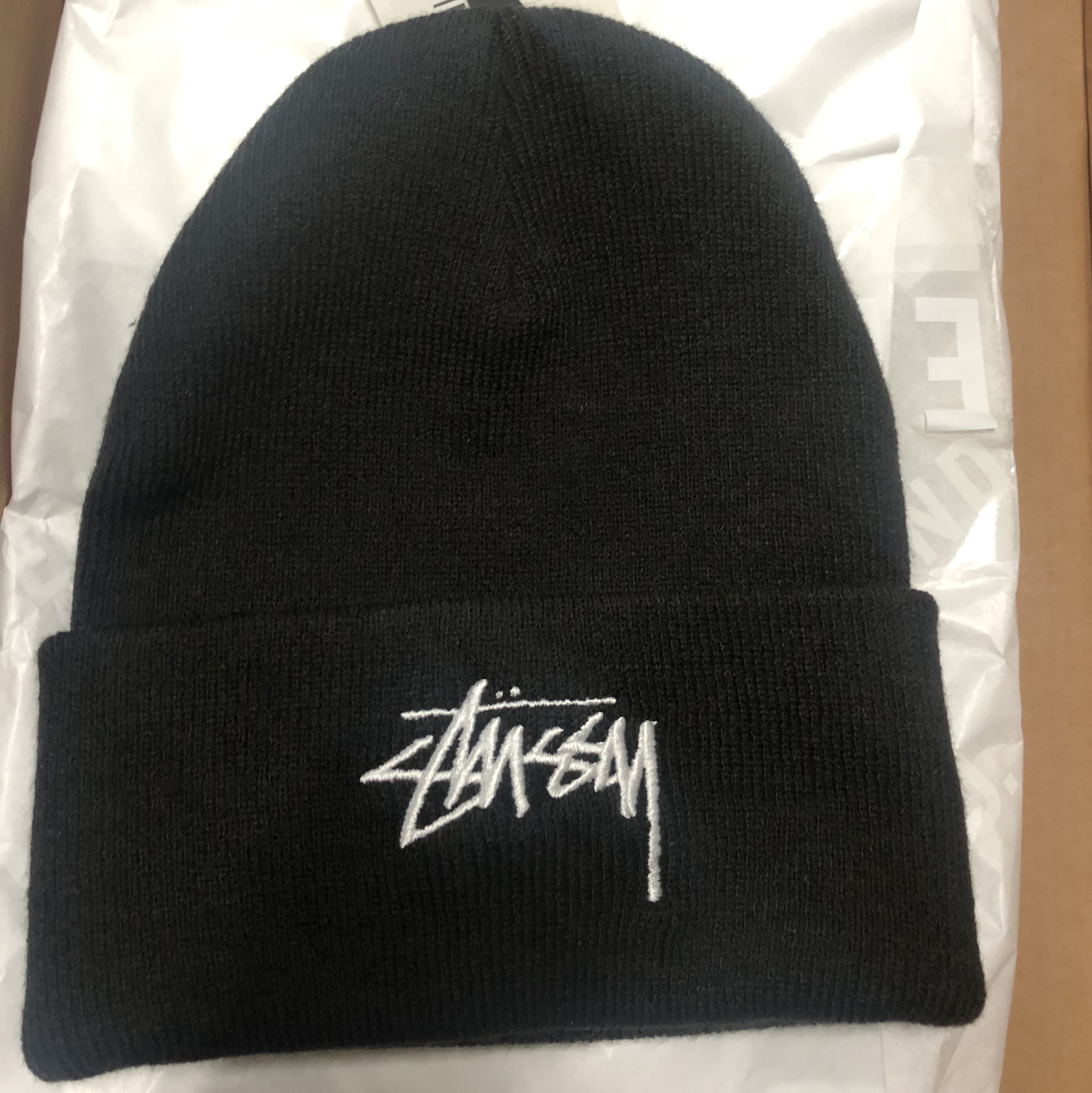 Nike x Stussy Cuff Beanie 착용 스타일 - 2