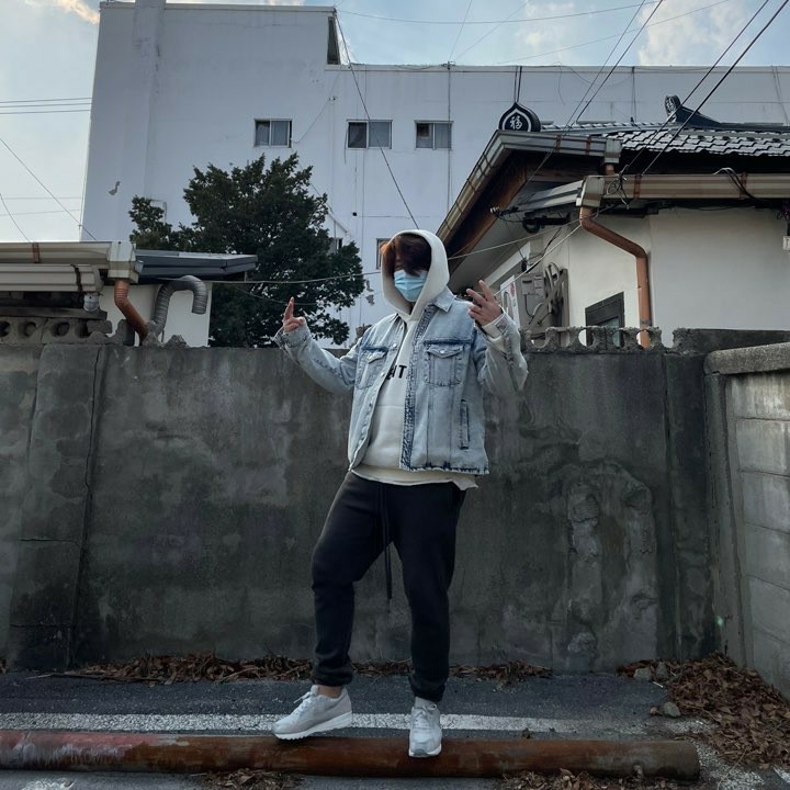 Essentials Knit Hoodie Cream - 20FW, Nike x Fear of God Air Skylon 2 Light Bone 착용 스타일 - 5