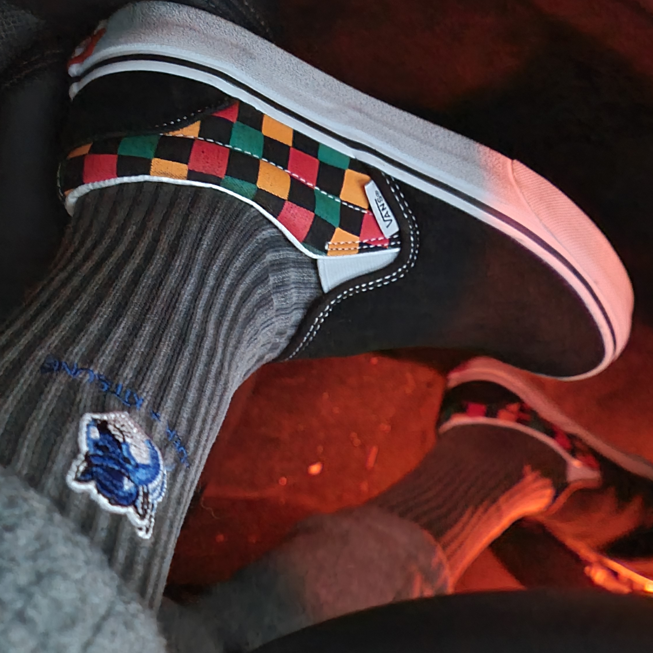 Vans Vault x WTAPS Vault Classic Slip-On LX Black Orange 착용 스타일