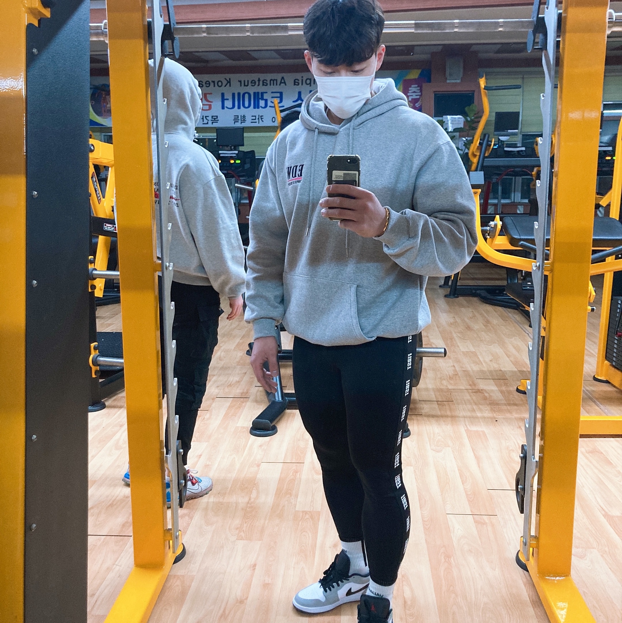 Jordan 1 Low Light Smoke Grey 착용 스타일