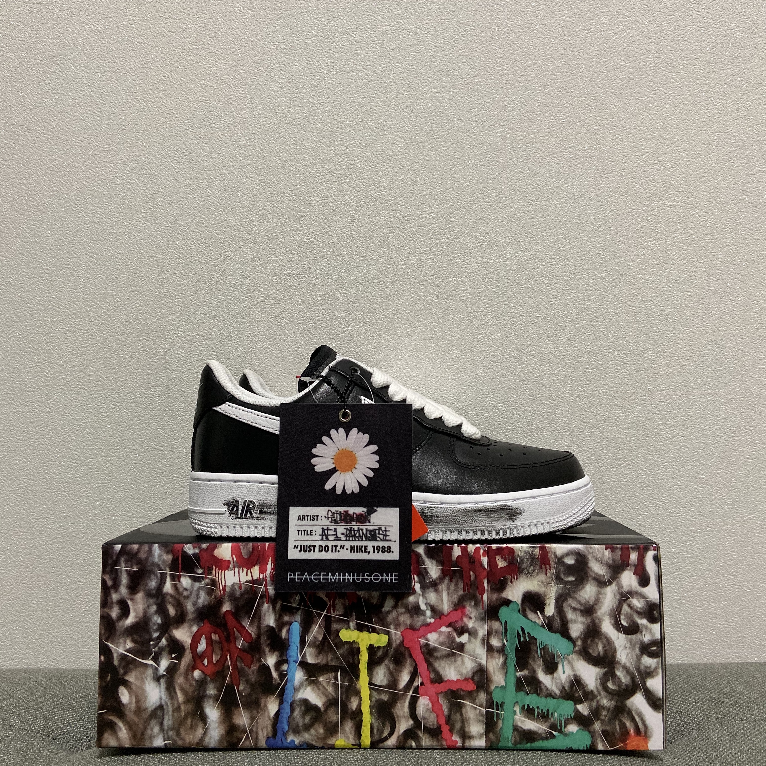 Nike x Peaceminusone Air Force 1 Low Para-Noise 착용 스타일
