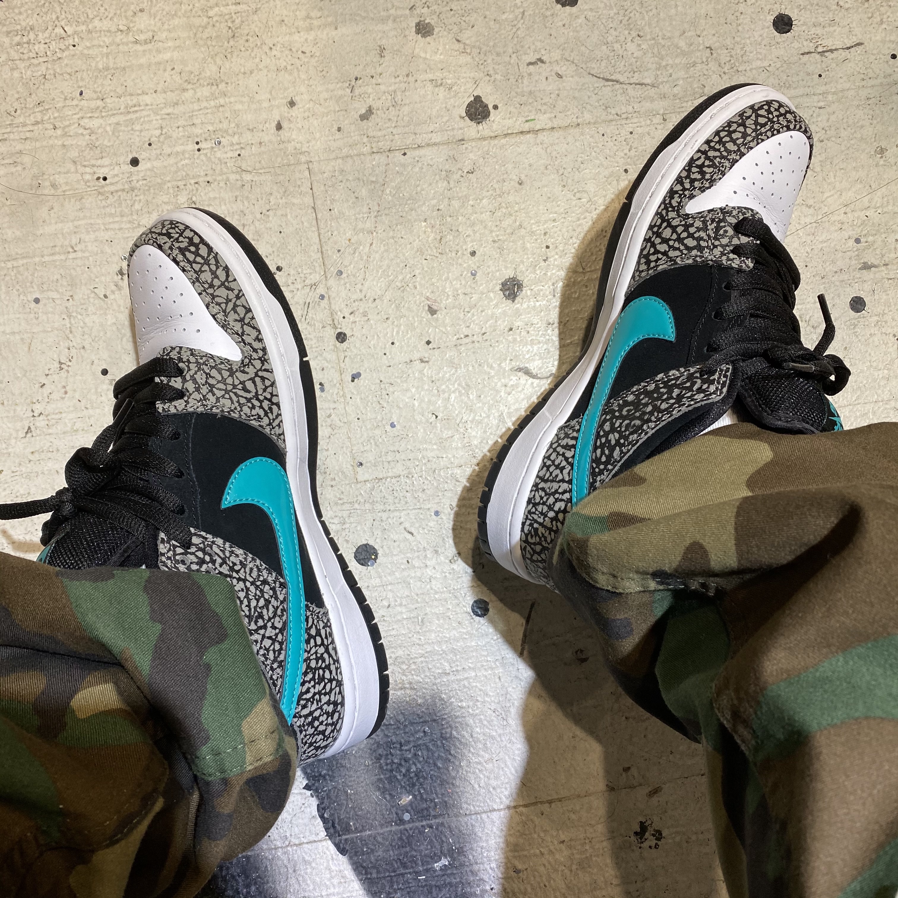 Nike SB Dunk Low Pro Clear Jade 착용 스타일