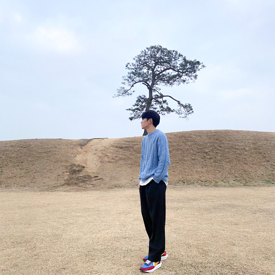 Nike x Sacai LDWaffle Blue Multi 착용 스타일