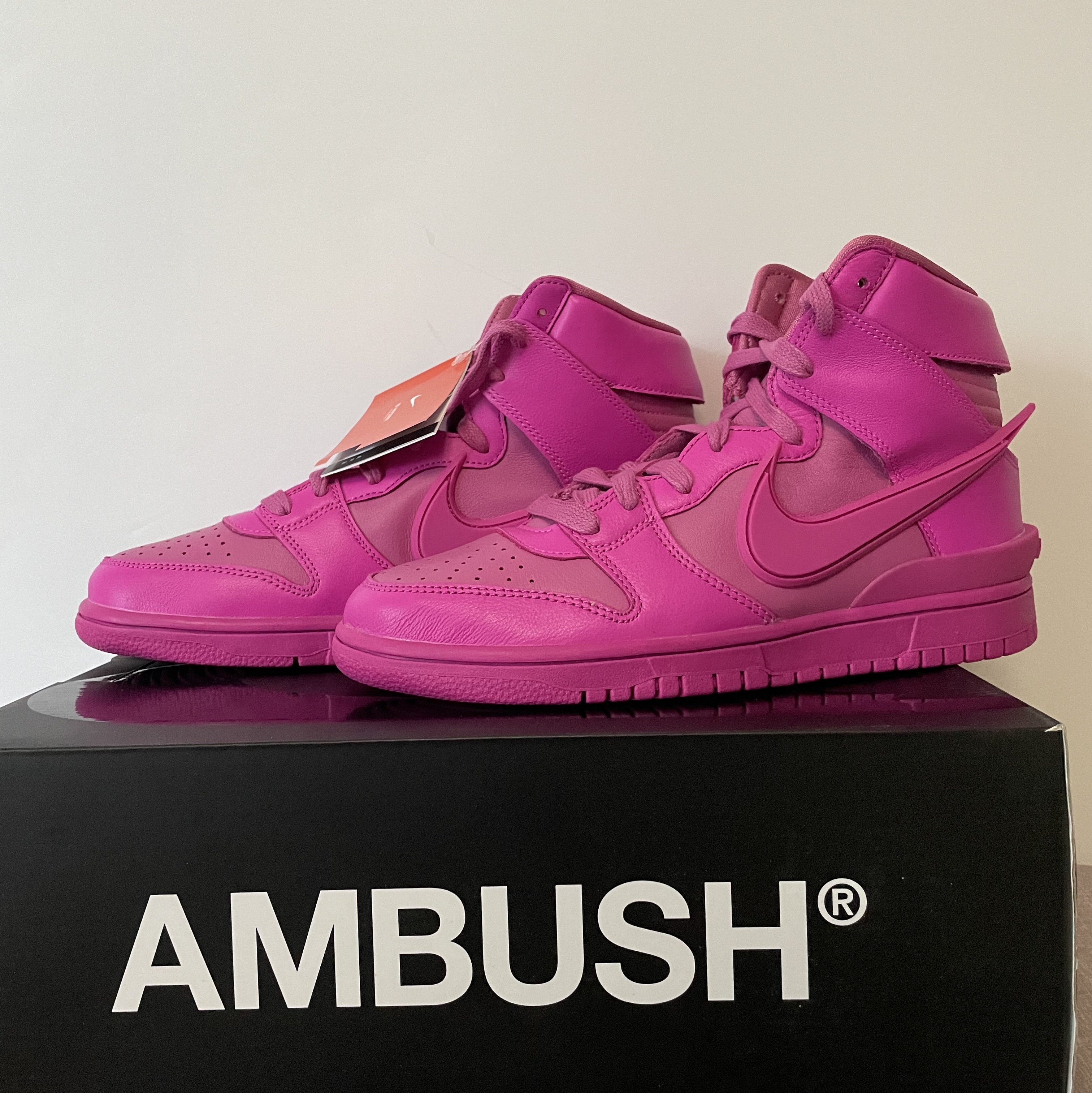 Nike x Ambush Dunk High Cosmic Fuchsia 착용 스타일