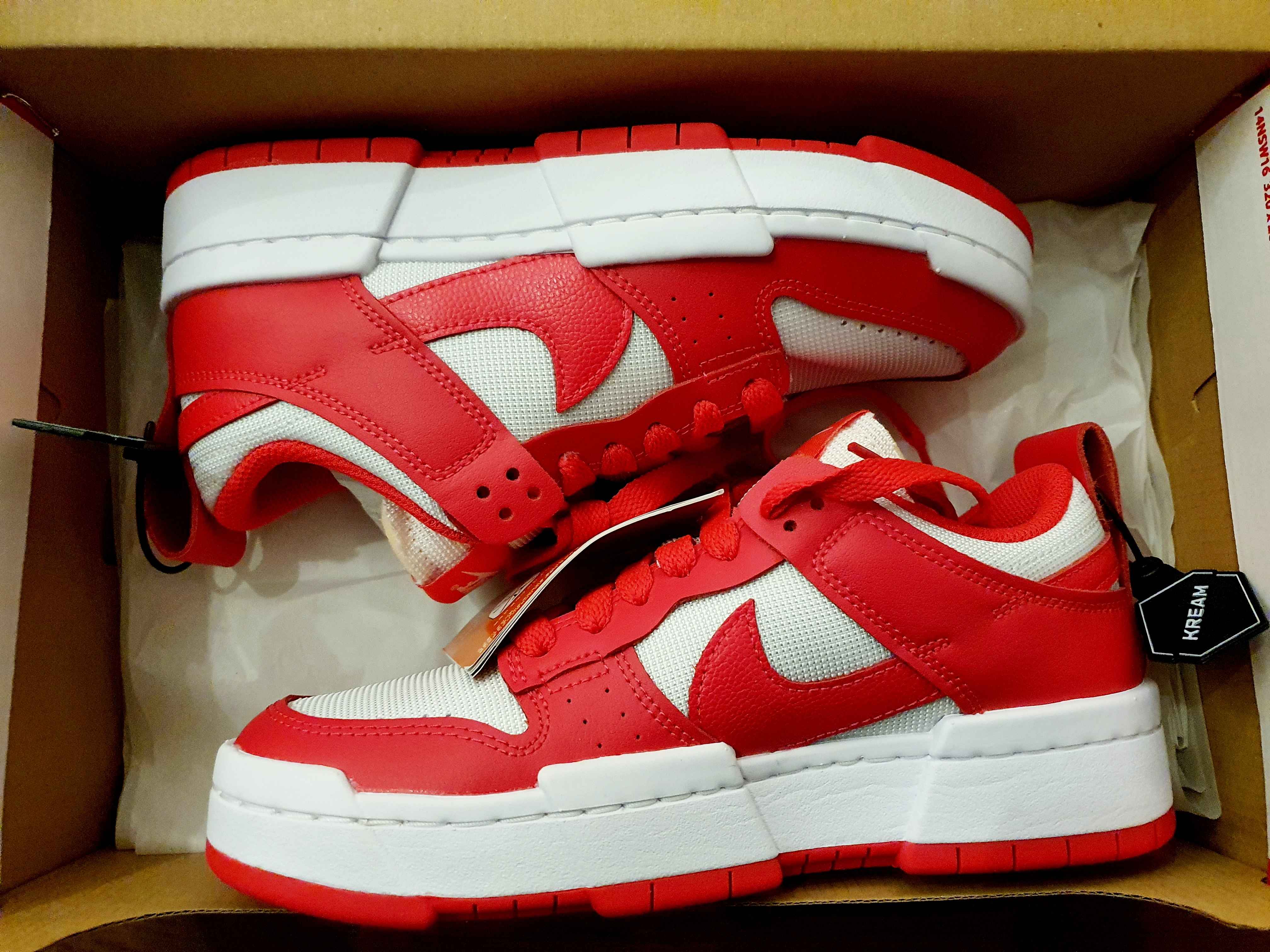(W) Nike Dunk Low Disrupt Siren Red 착용 스타일 - 1