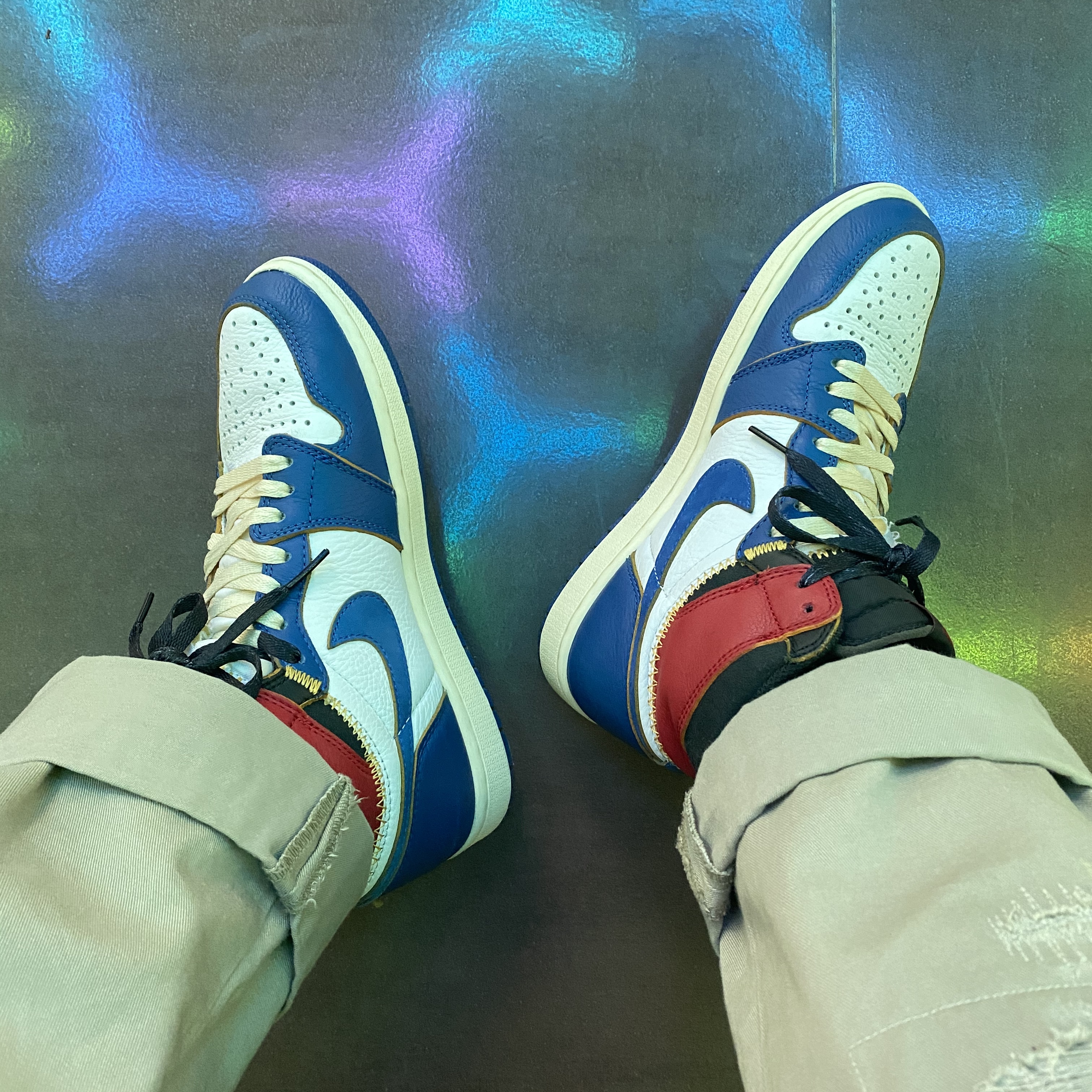 Jordan 1 x Union Retro High Blue Toe 착용 스타일
