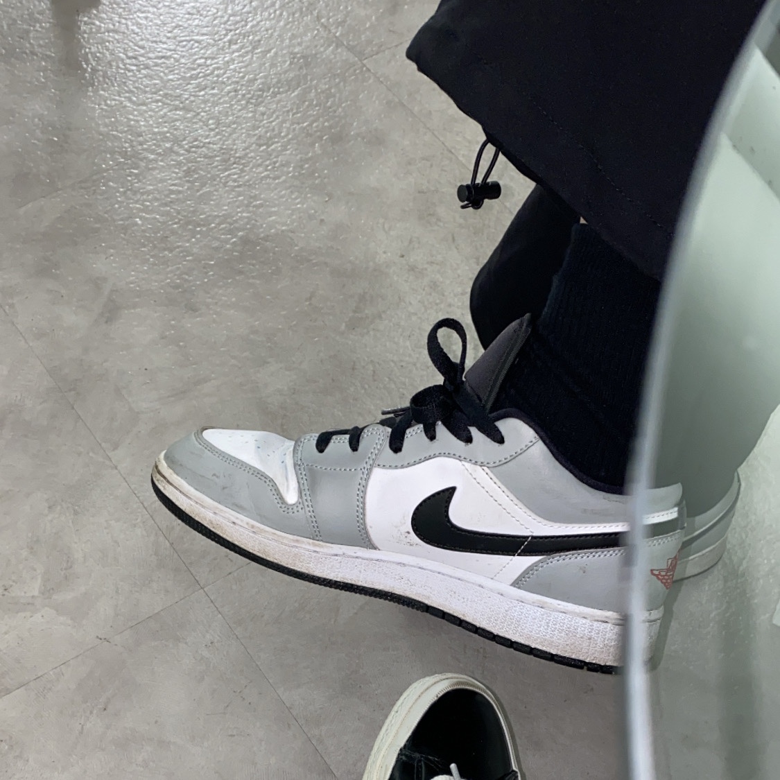 (GS) Jordan 1 Low Light Smoke Grey 착용 스타일