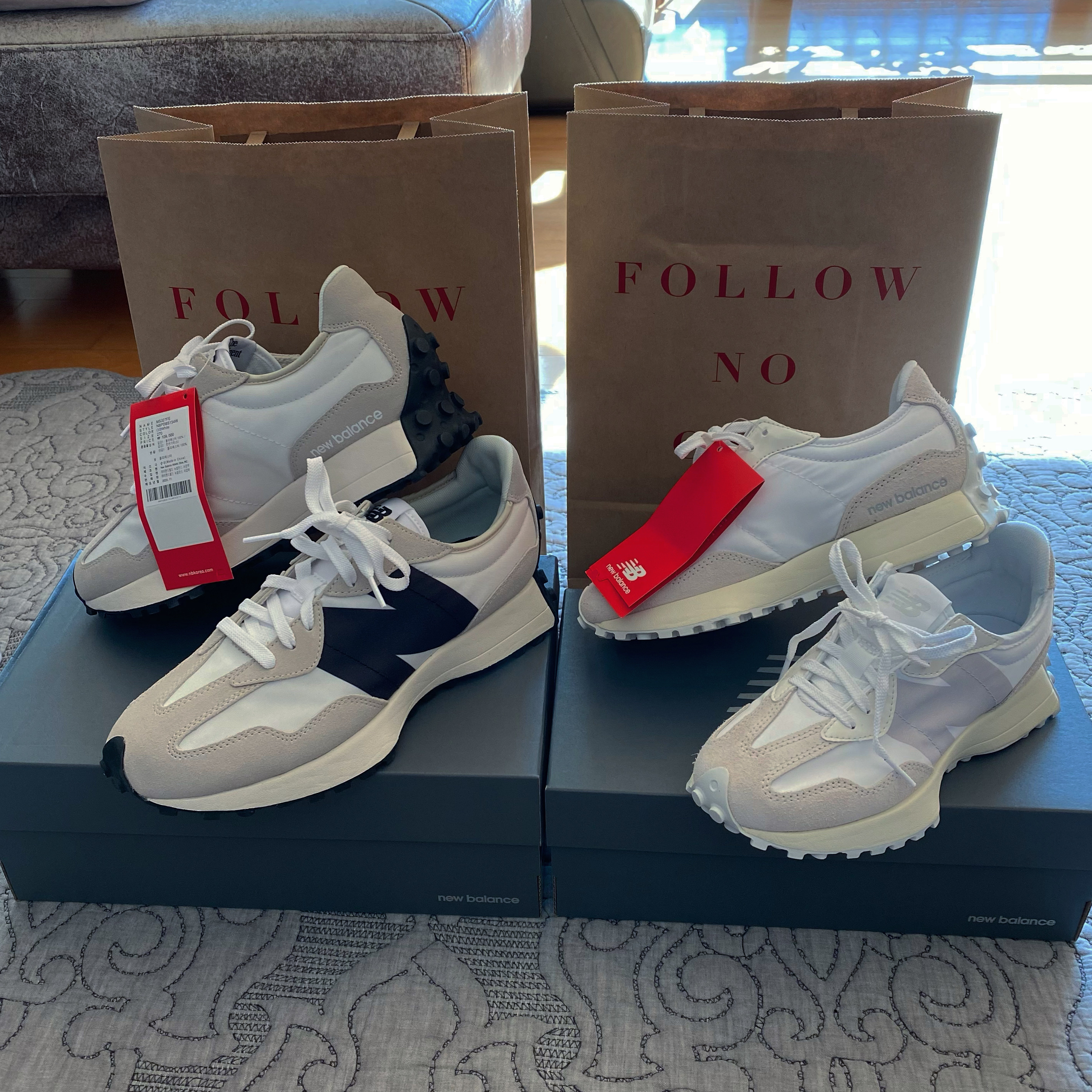 (W) New Balance 327 White Moonbeam, New Balance 327 White Black 착용 스타일