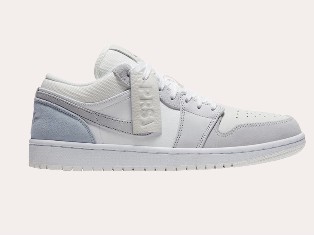 Jordan 1 Low Paris, (W) Nike Dunk High Football Grey 착용 스타일 - 1