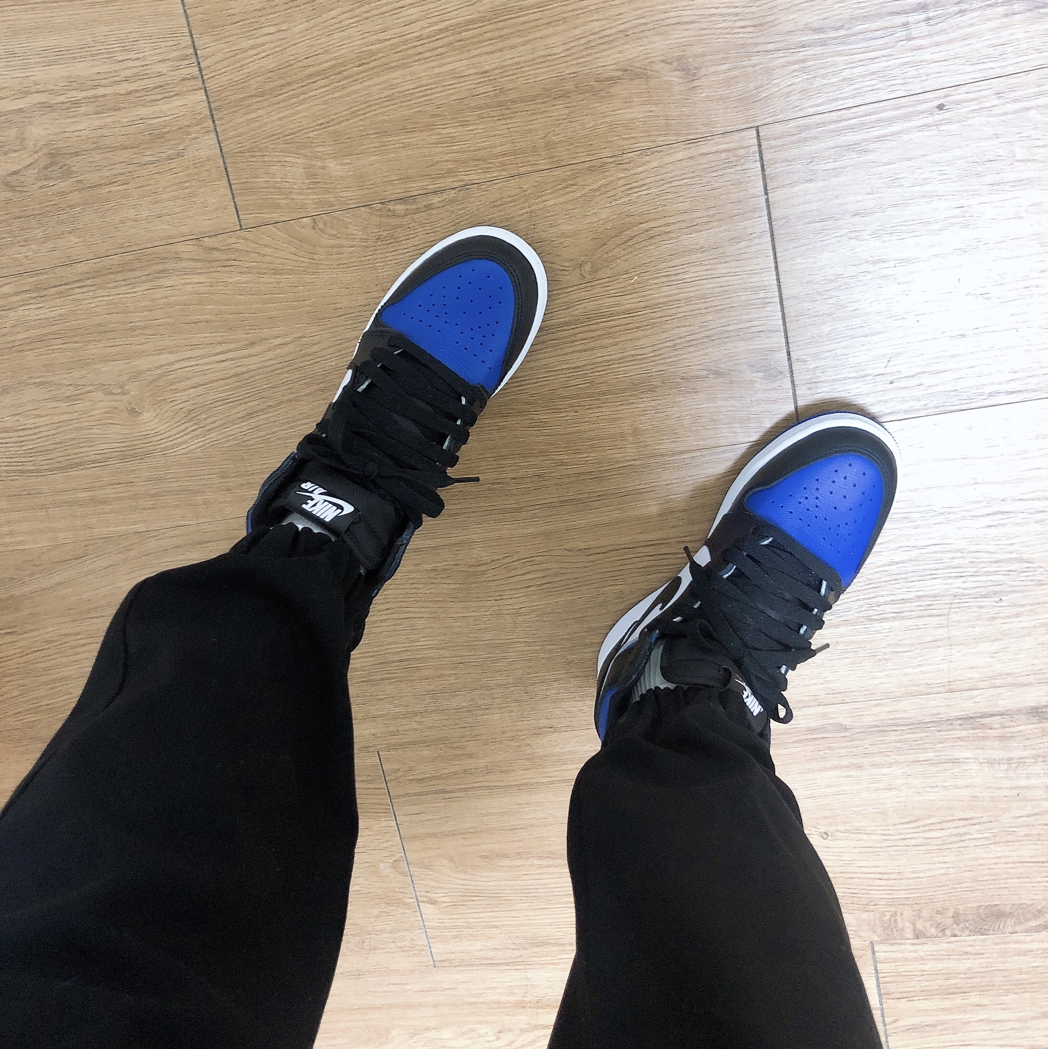 (GS) Jordan 1 Retro High OG Royal Toe 착용 스타일 - 2