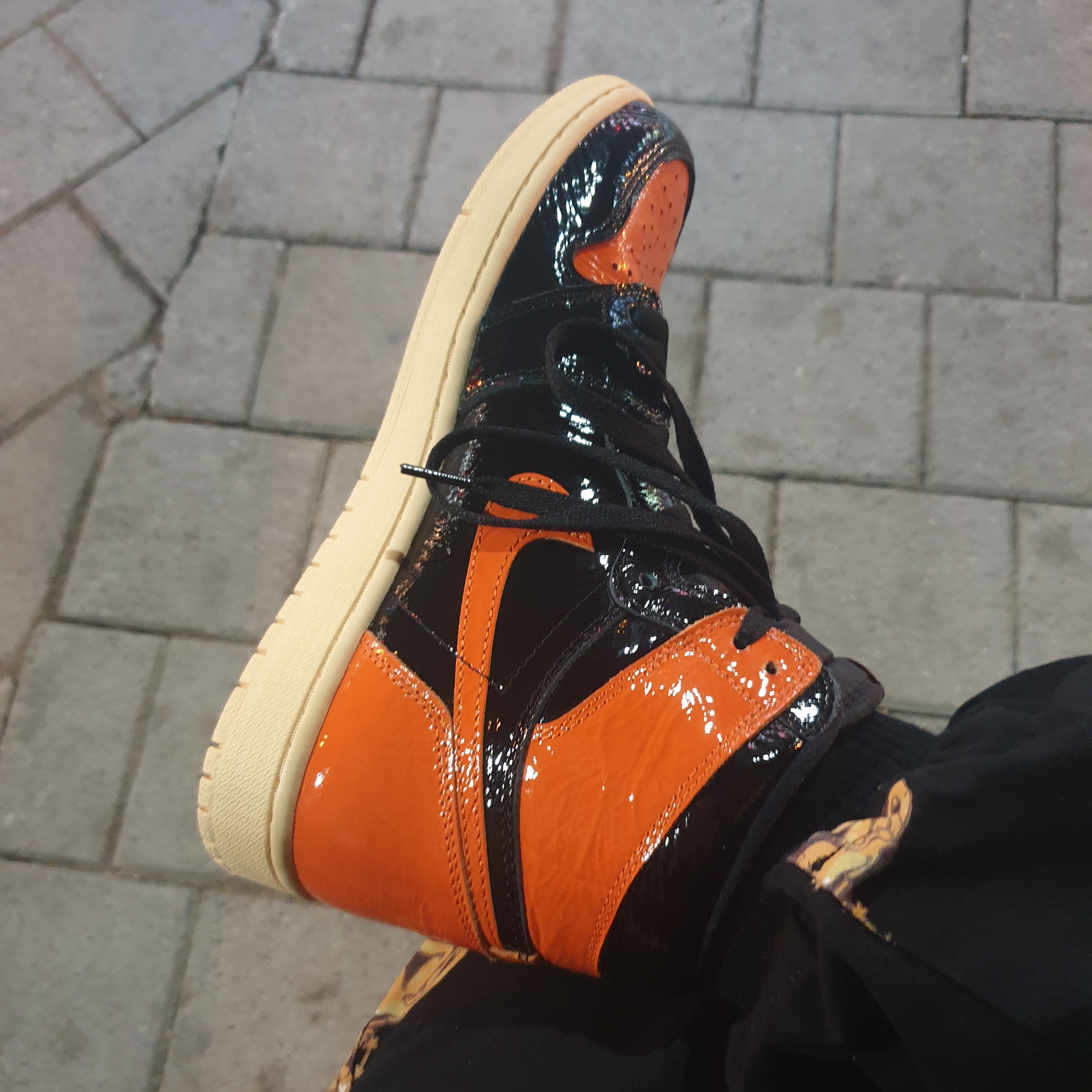 Jordan 1 Retro High Shattered Backboard 3.0 착용 스타일 - 2