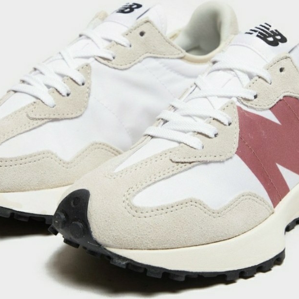 (W) New Balance 327 Gray Rose 착용 스타일 - 2