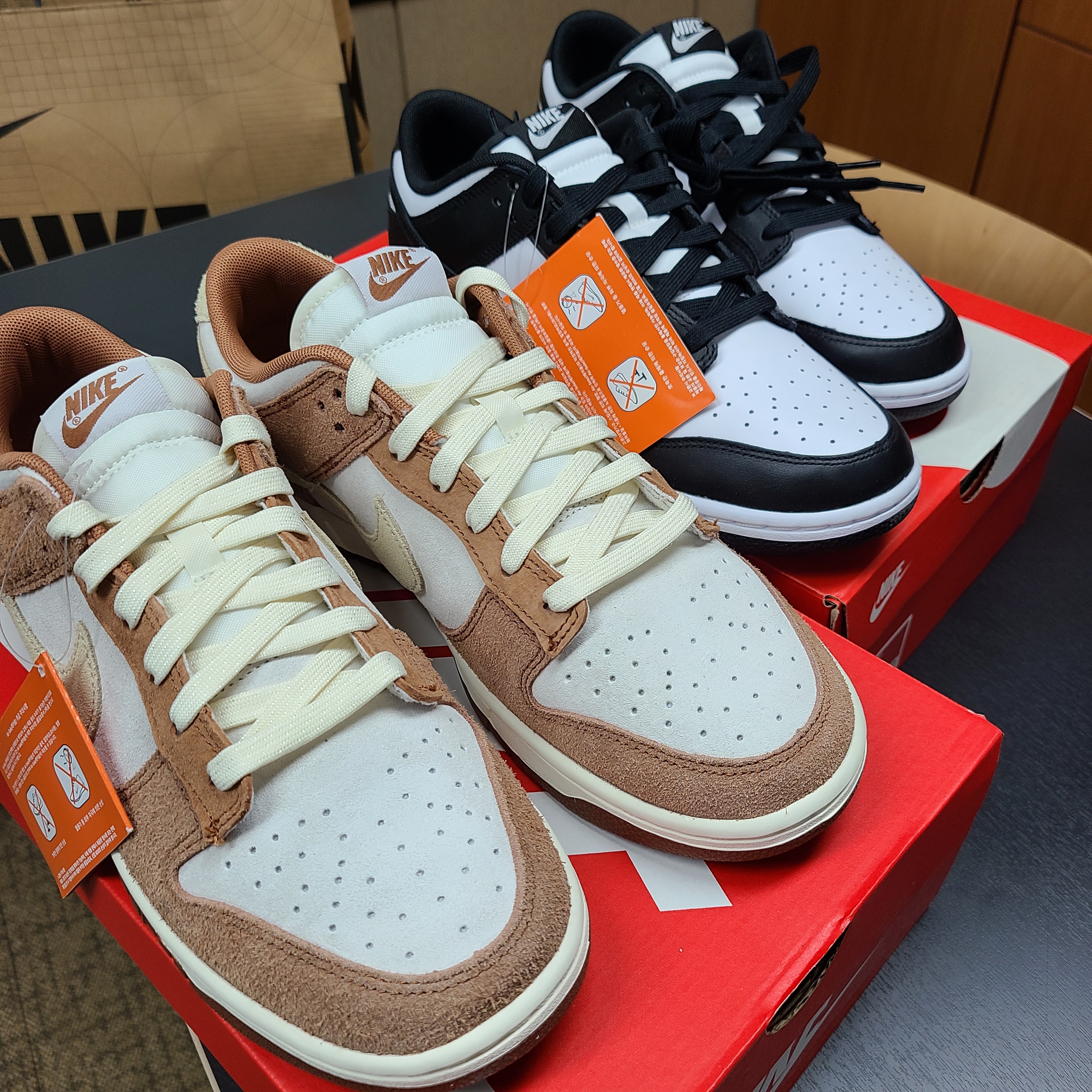 Nike Dunk Low Pro Premium Medium Curry, Nike Dunk Low Retro Black 착용 스타일