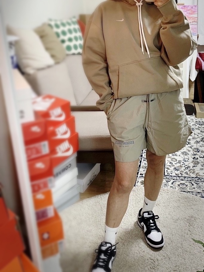 Essentials Volley Shorts Moss - 20SS, (W) Nike Dunk Low Black 착용 스타일