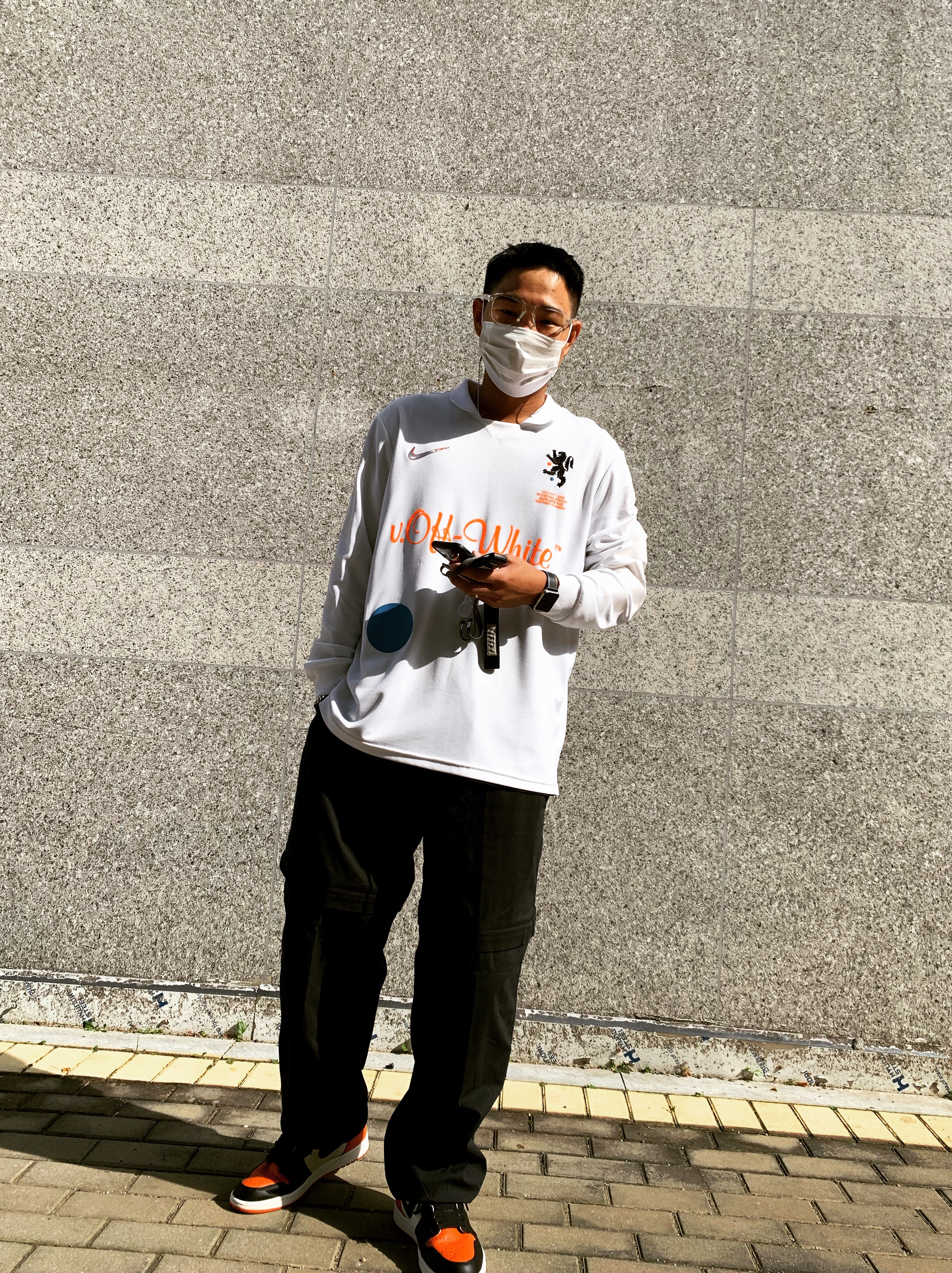 Jordan 1 Retro Shattered Backboard 착용 스타일