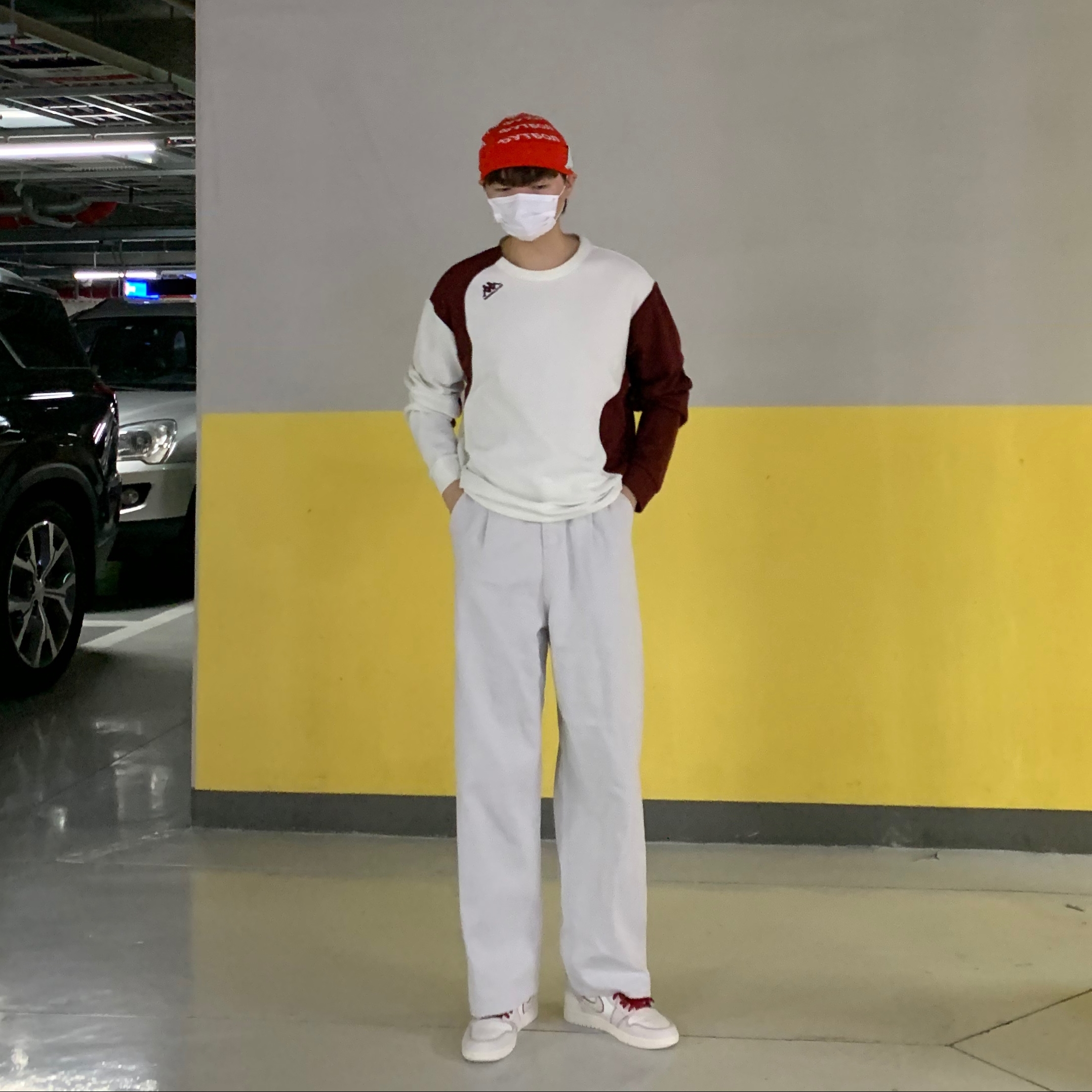Jordan 1 Retro High Phantom Gym Red 착용 스타일