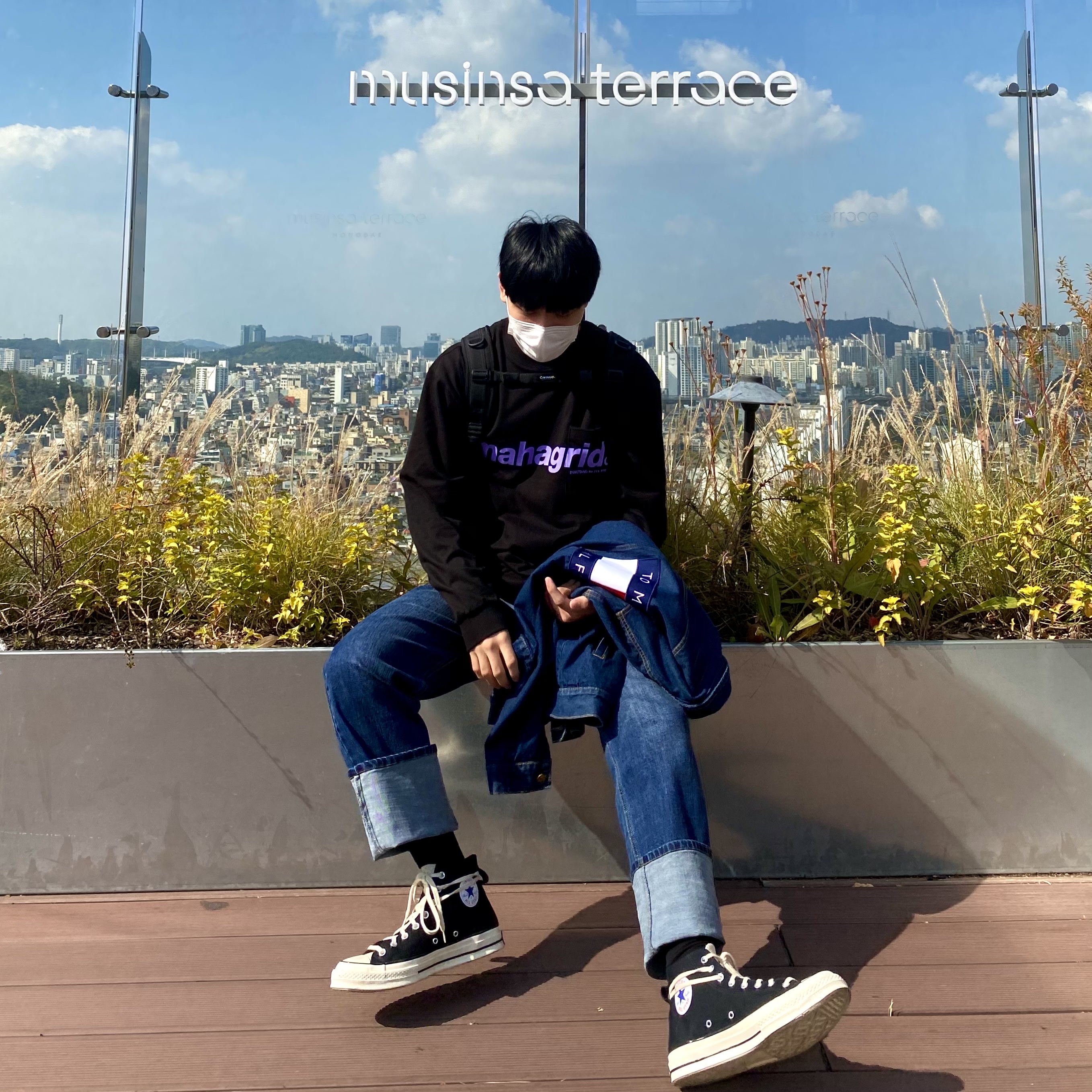 Converse x Fear of God Essentials Chuck 70 Hi Black 2020 착용 스타일 - 2