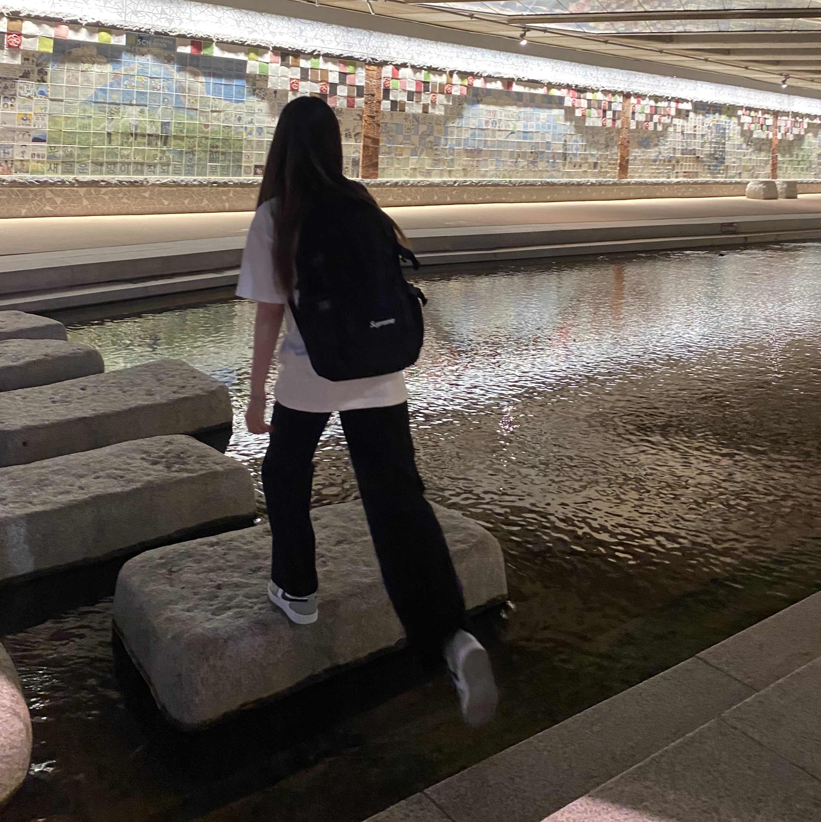 Supreme Backpack Black - 20FW 착용 스타일