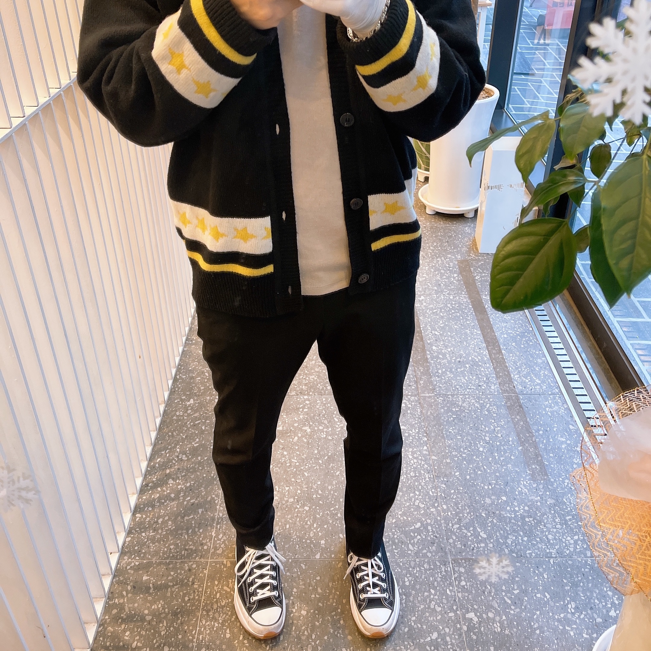 Converse Run Star Hike Hi Black White Gum 착용 스타일 - 2