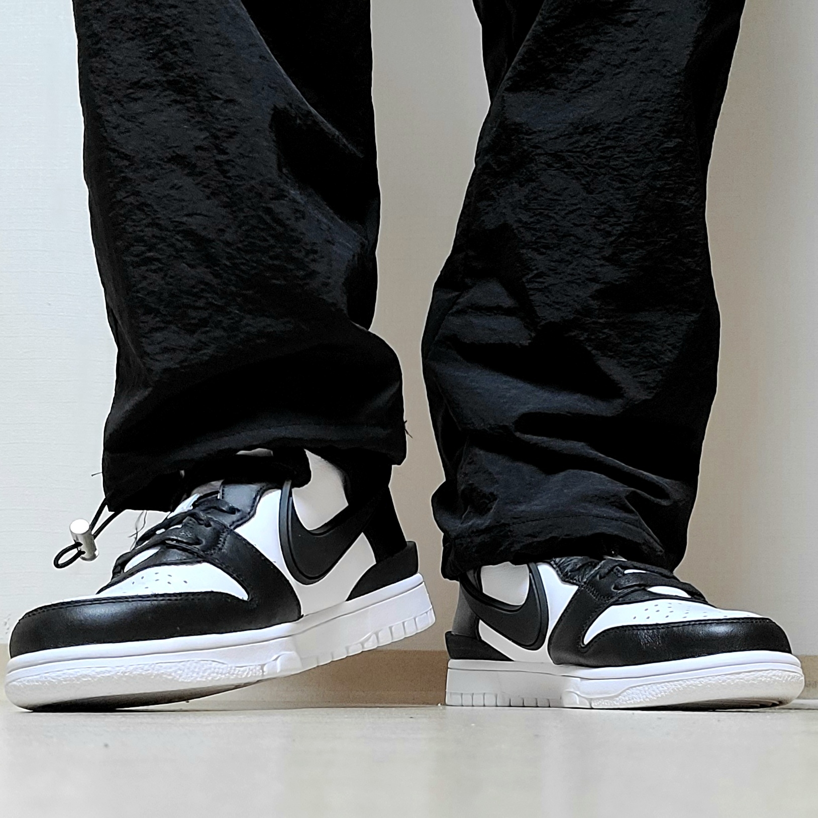 Nike x Ambush Dunk High Black 착용 스타일 - 4