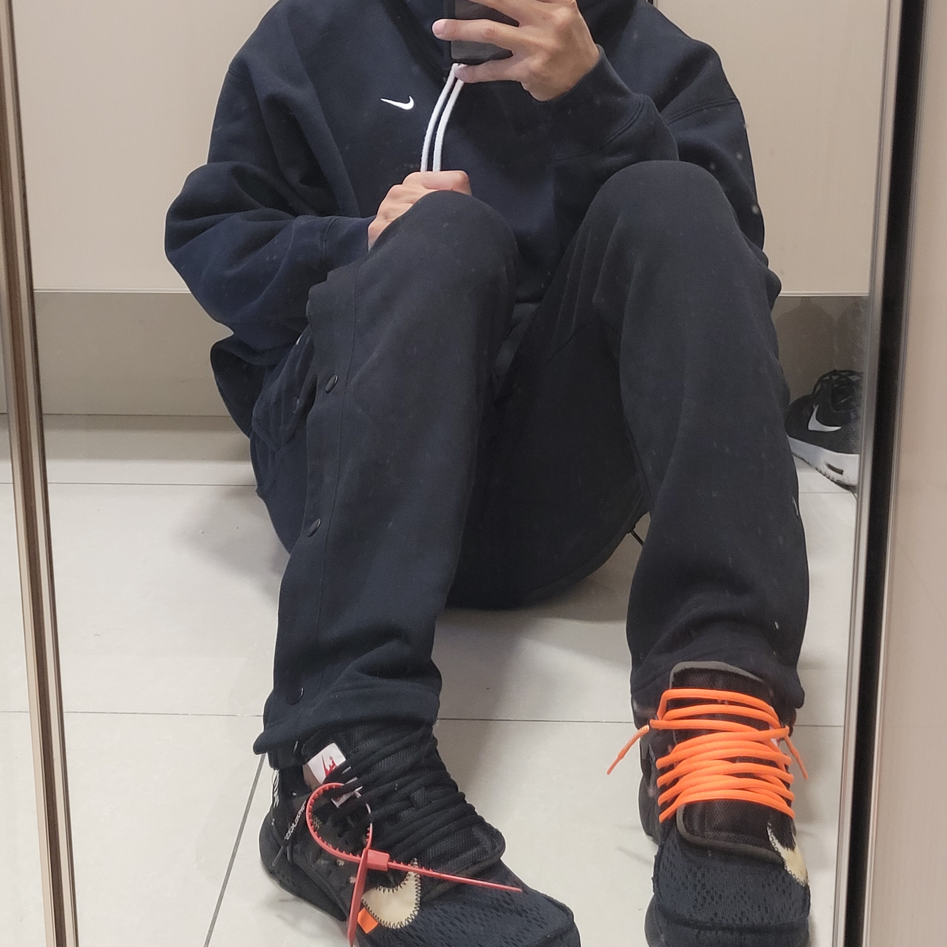 Nike x Off-White Air Presto Black, Nike M NRG Hoodie Black White 착용 스타일