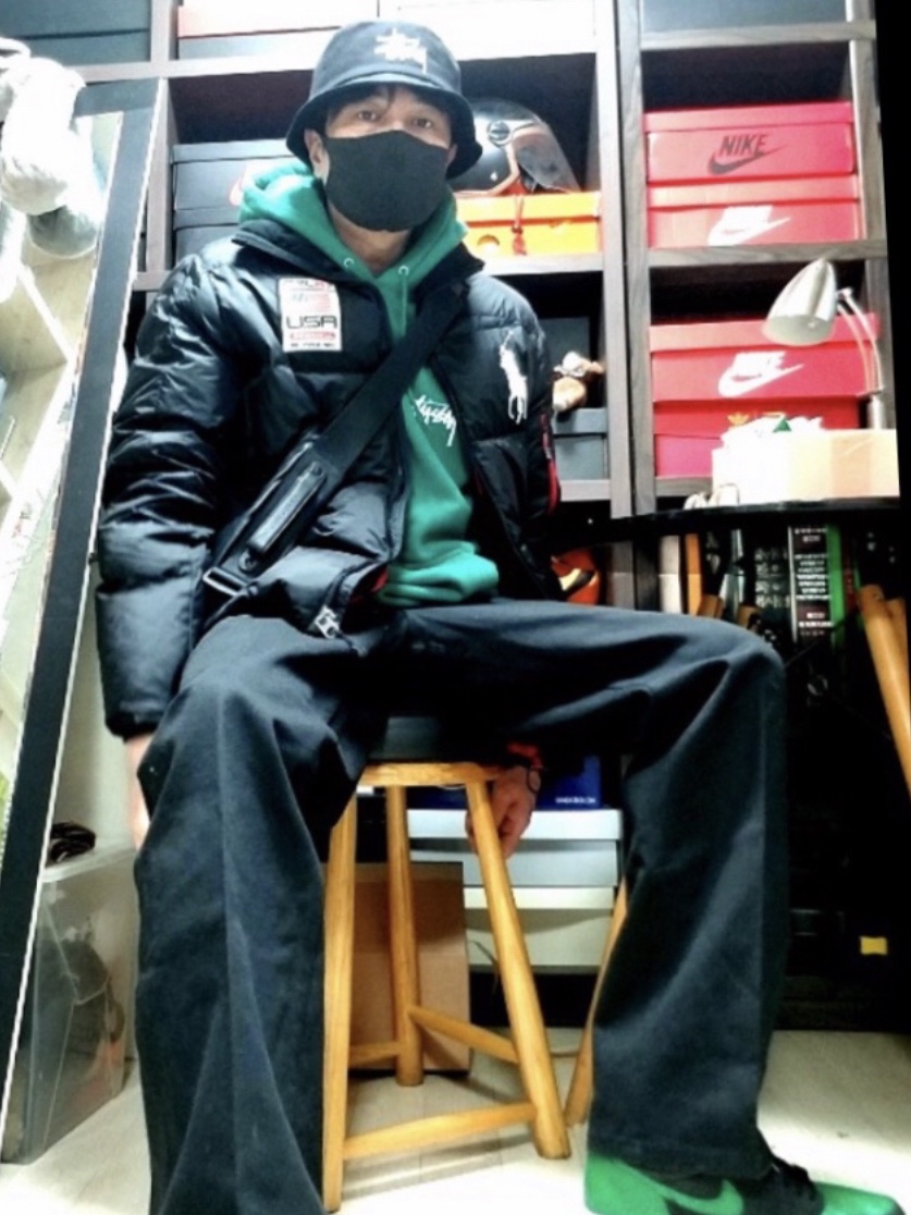 Jordan 1 Retro High OG Pine Green Black 착용 스타일 - 1