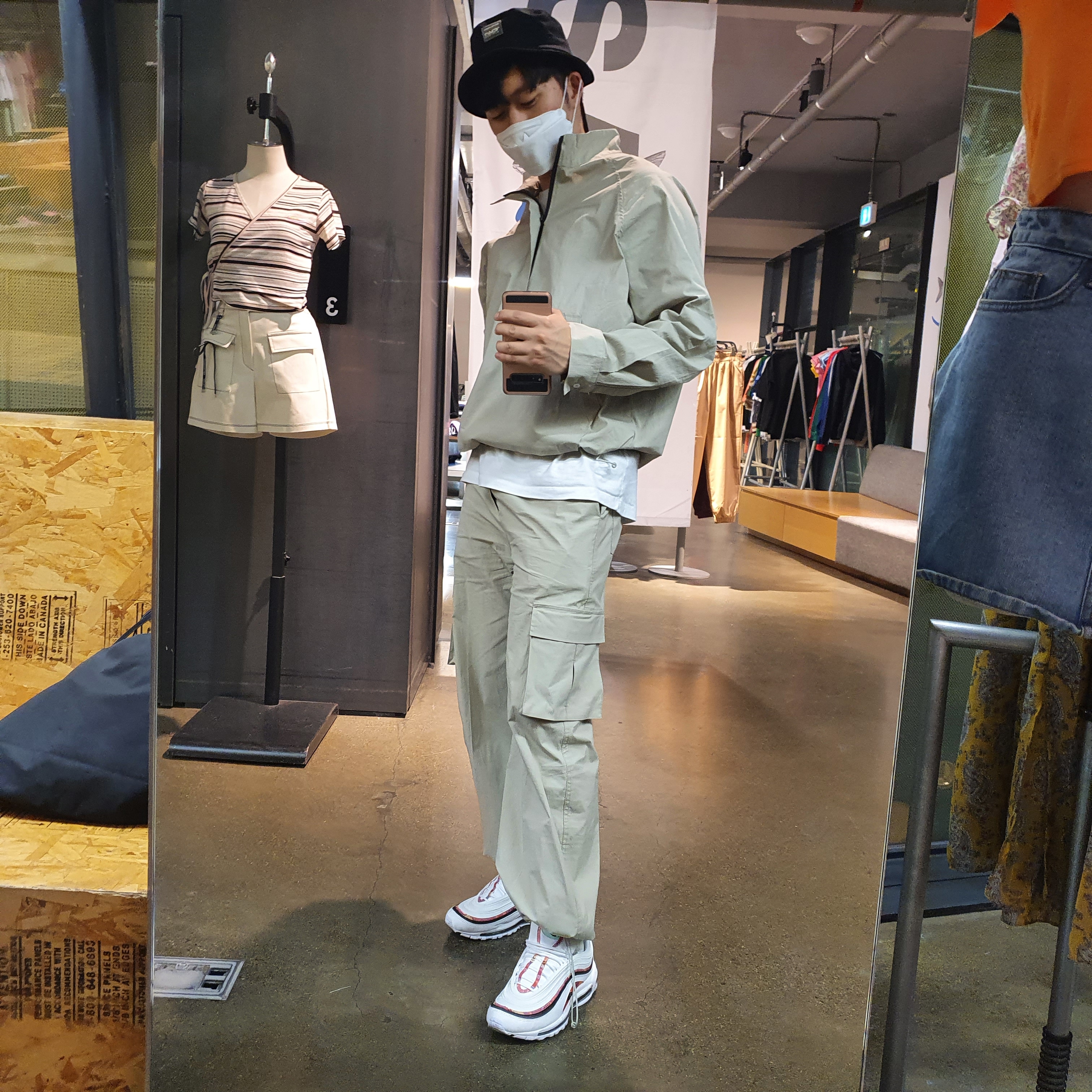 Nike Air Max 97 Sketch Logo White Black Red, Palace Pipeline Bucket Black - 20SS 착용 스타일
