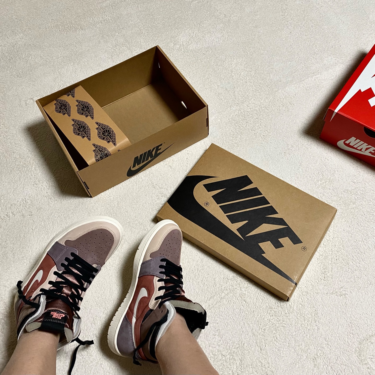 (W) Jordan 1 Zoom Air CMFT Rust 착용 스타일