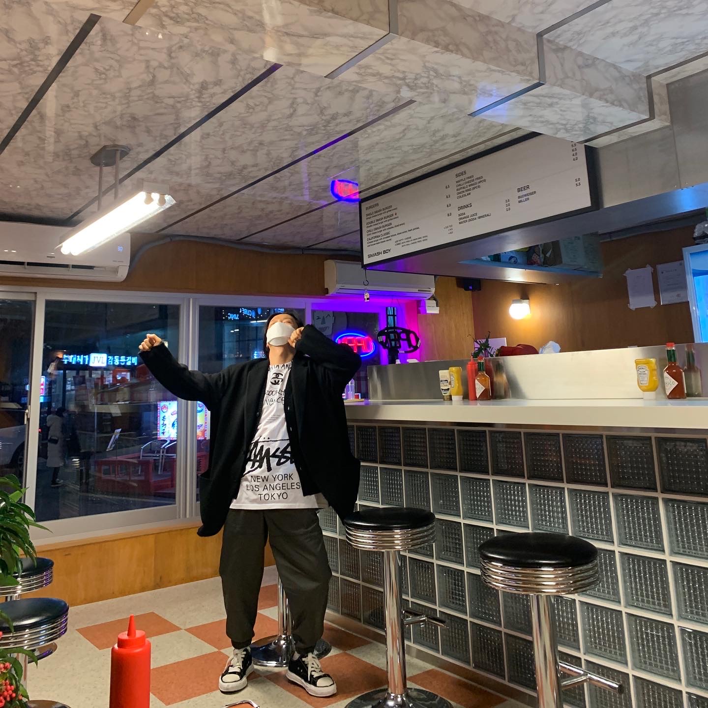 Maison Mihara Yasuhiro Peterson OG Sole Canvas Low Sneakers Black, Stussy x Takahiromiyashita The Soloist 40 WT T-Shirt 착용 스타일 - 3