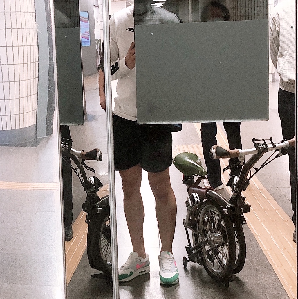 edwardgreen7942님의 스타일