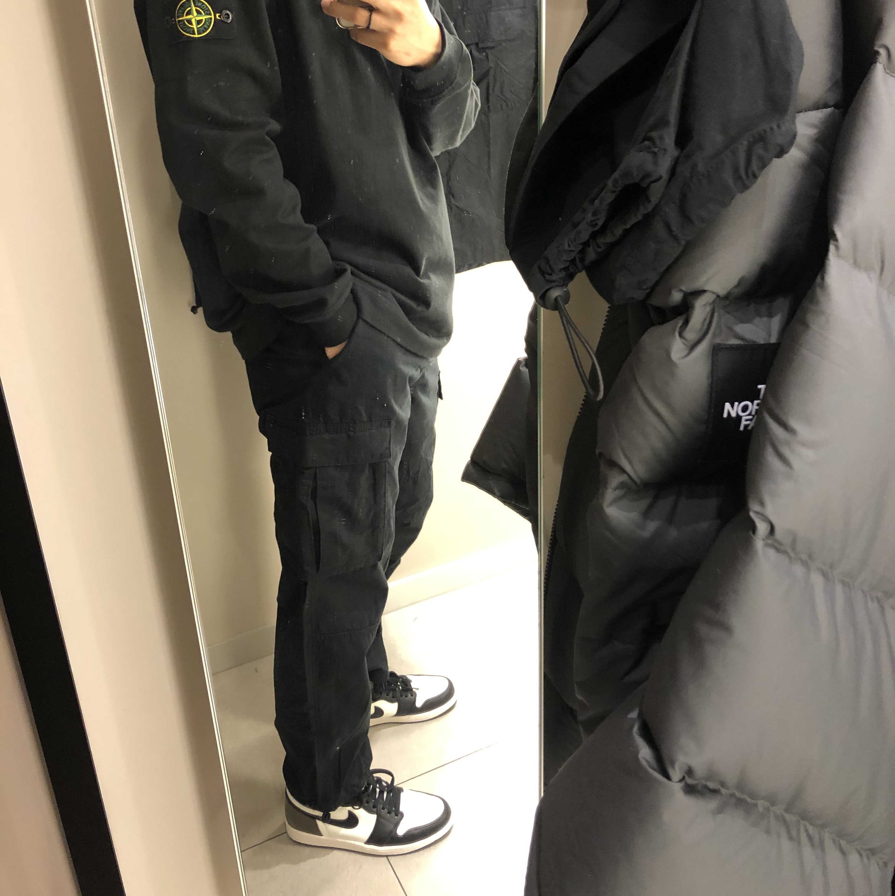 Jordan 1 Retro High OG Black Mocha 착용 스타일