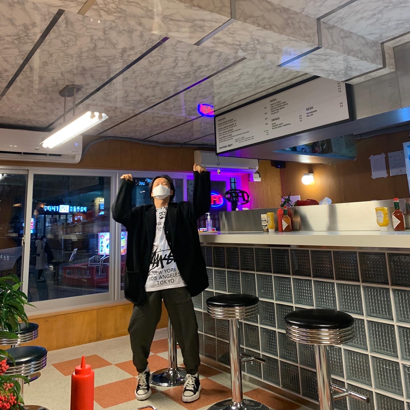 Maison Mihara Yasuhiro Peterson OG Sole Canvas Low Sneakers Black, Stussy x Takahiromiyashita The Soloist 40 WT T-Shirt 착용 스타일 - 2
