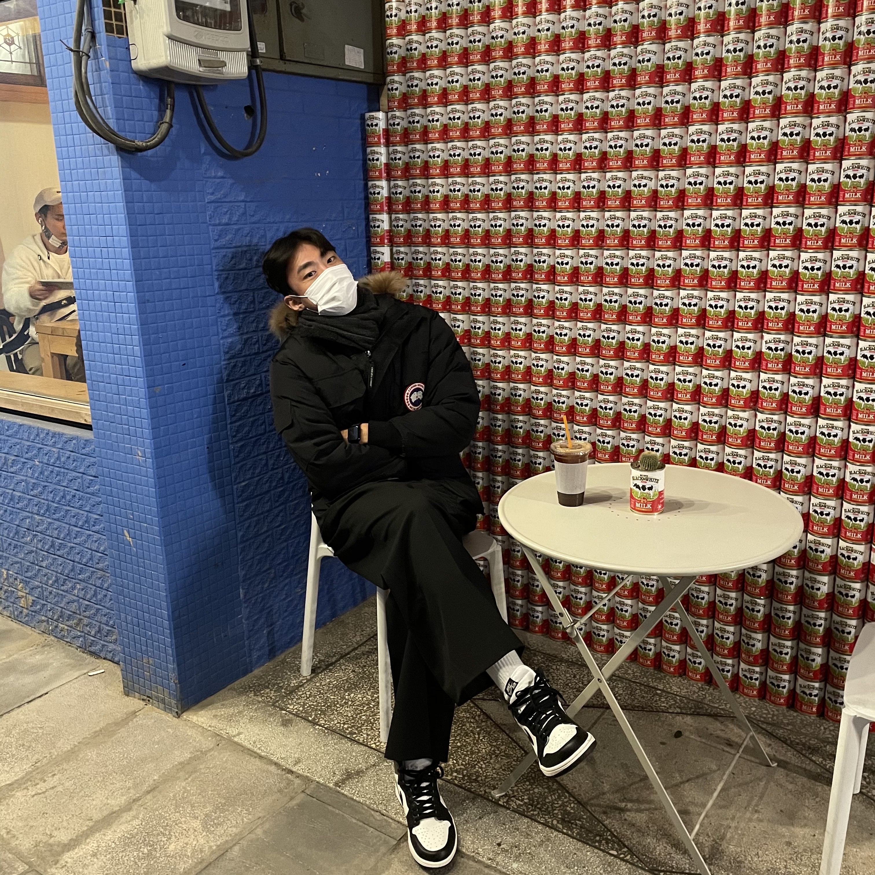Jordan 1 Retro High OG Black Mocha 착용 스타일
