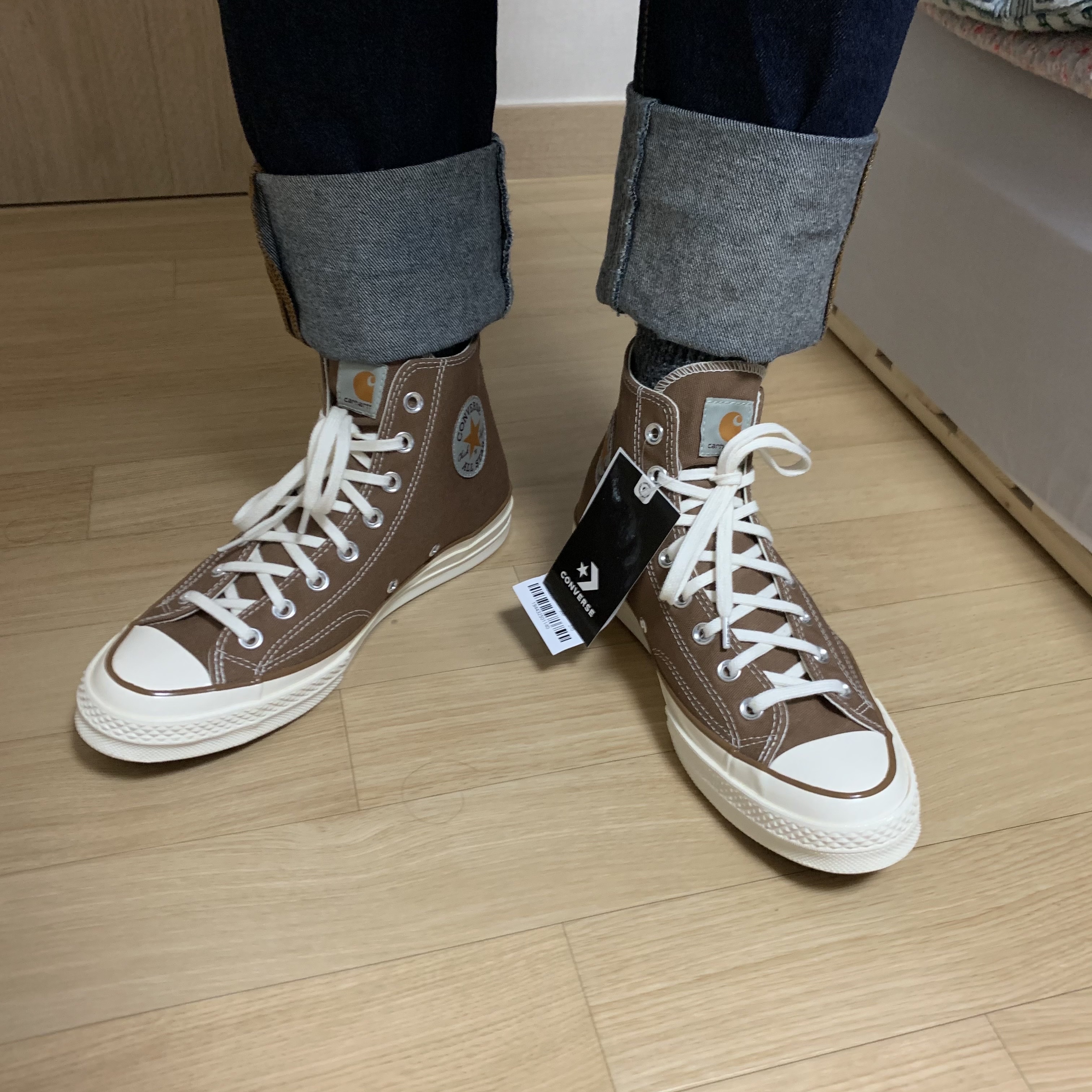 Converse x Carhartt WIP Chuck 70 High Hamilton Brown 착용 스타일 - 1