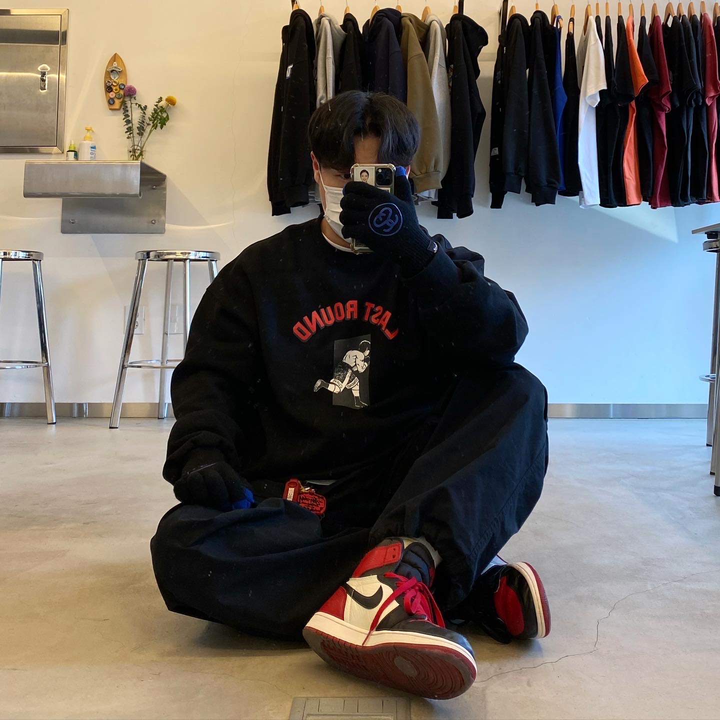 Jordan 1 Retro High OG Bred Toe 착용 스타일 - 1