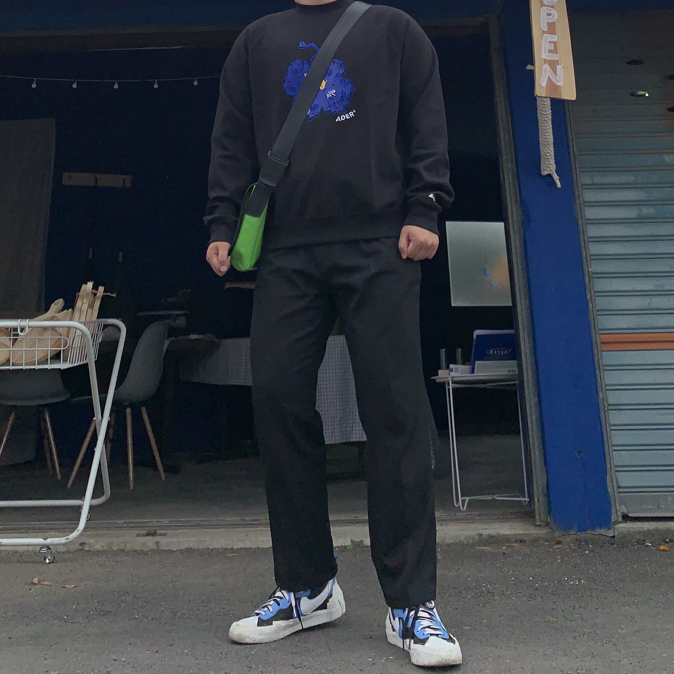 Nike x Sacai Blazer Mid White Black Legend Blue 착용 스타일