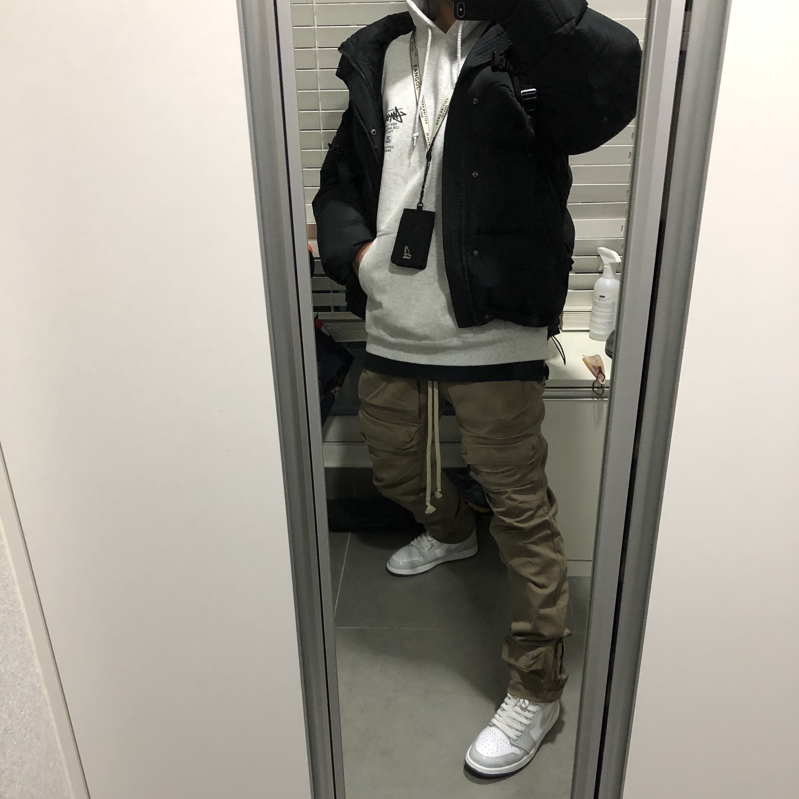 Jordan 1 Retro High Zoom White Racer Blue 착용 스타일