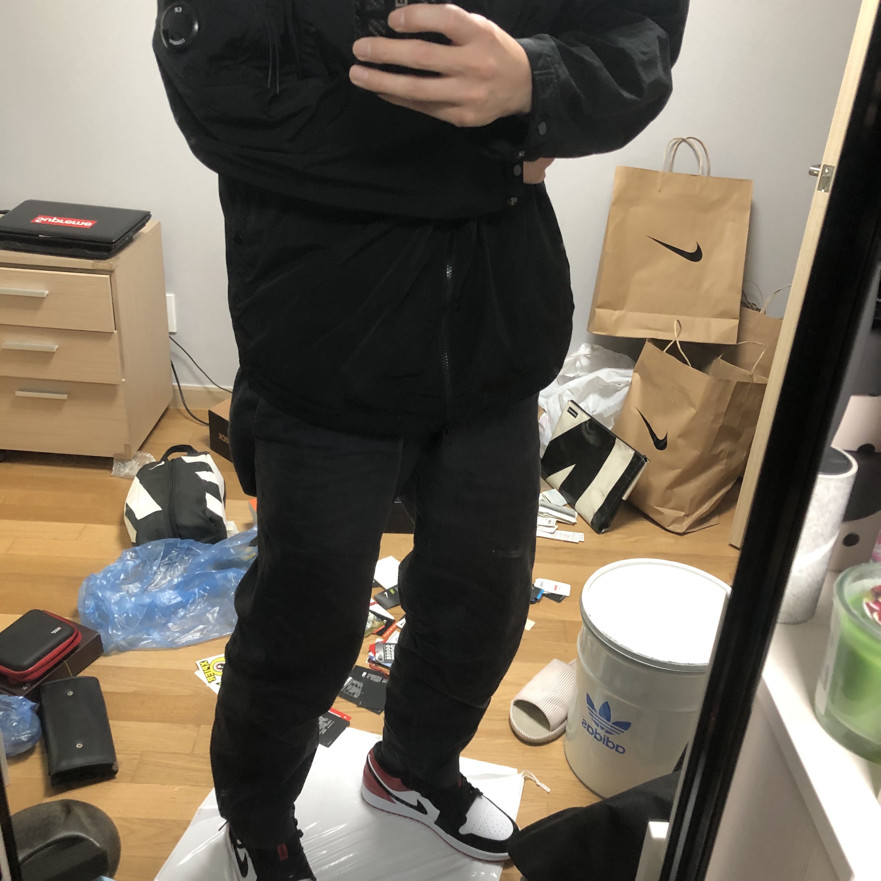 Jordan 1 Low Black Toe 착용 스타일