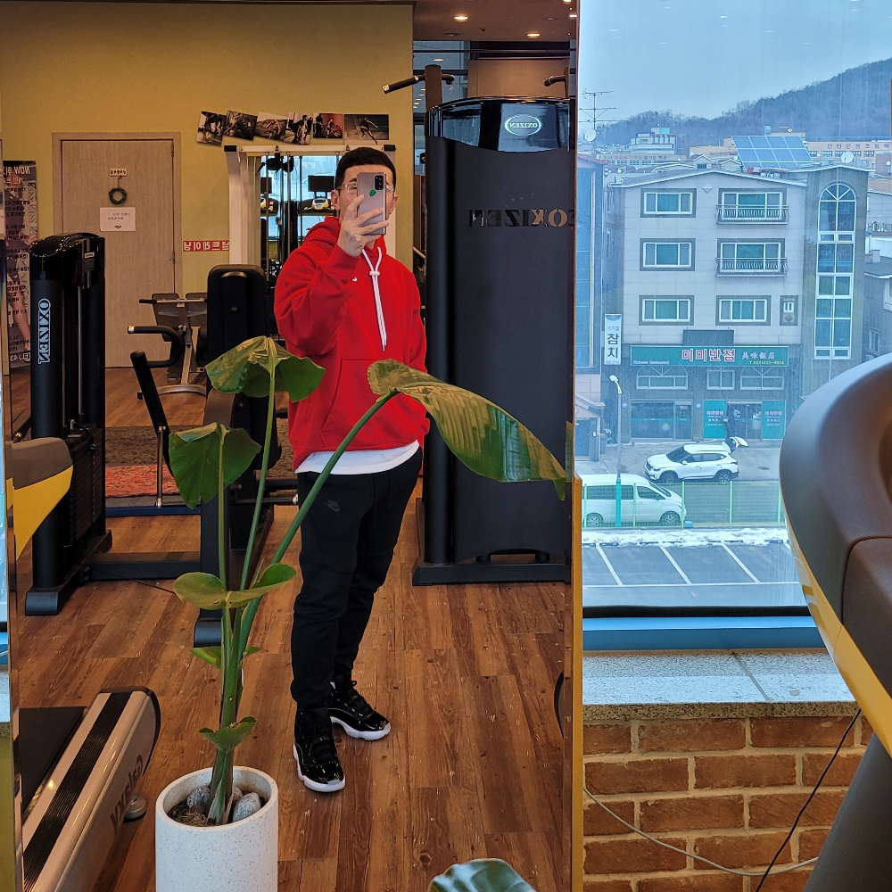 KREAM 프로필 이미지