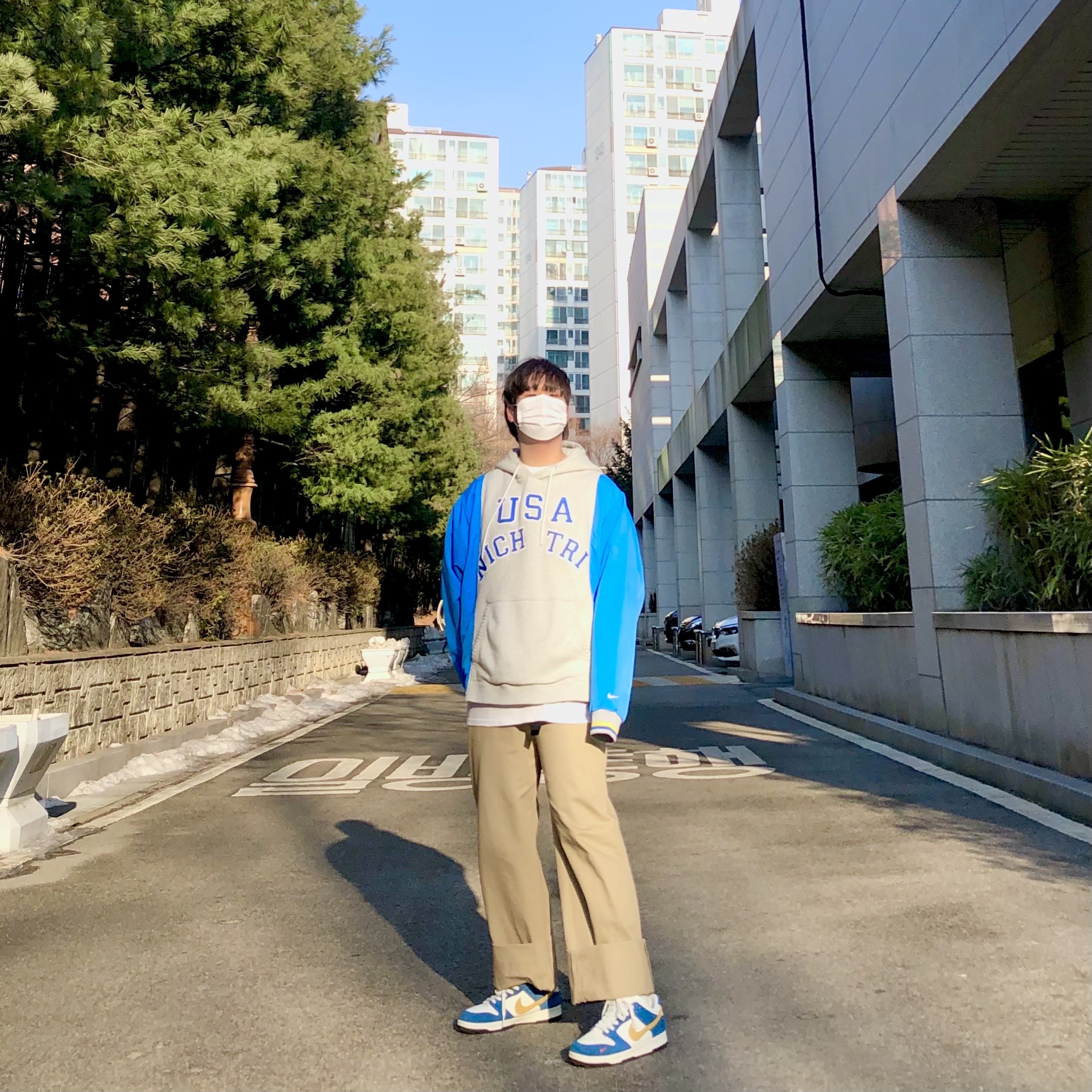 Nike x Kasina Dunk Low 80's Bus 착용 스타일