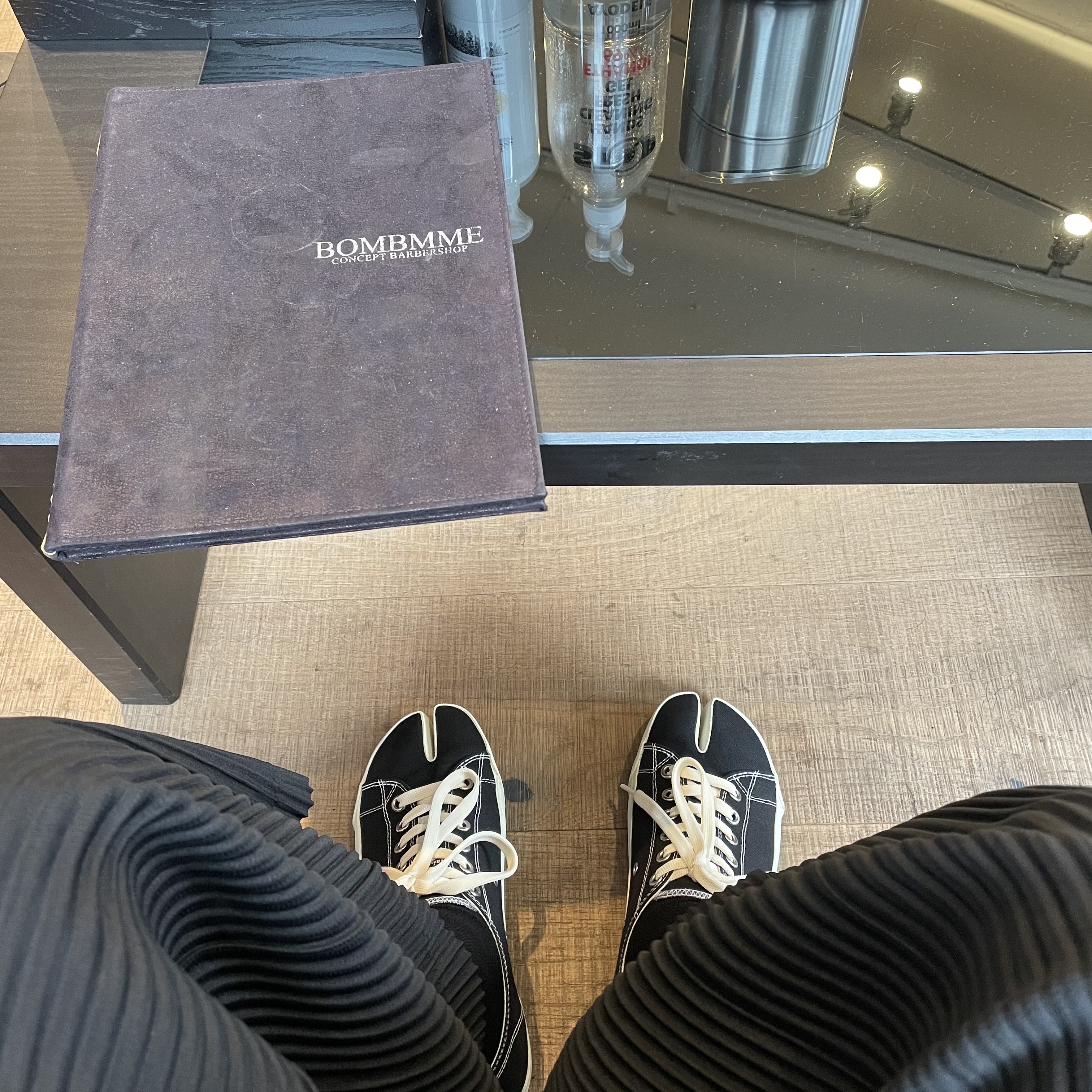 Maison Margiela Tabi Low Black 착용 스타일 - 2